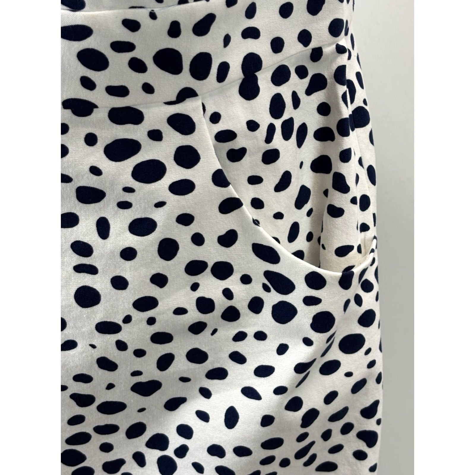 J.McLaughlin J. McLaughlin Hudson Sheath Dress Women’s Size 12 White Navy Polka Dot Casual Sleeveless with Pockets Size XL / US 12-14 / IT 48-50 - 6 Thumbnail