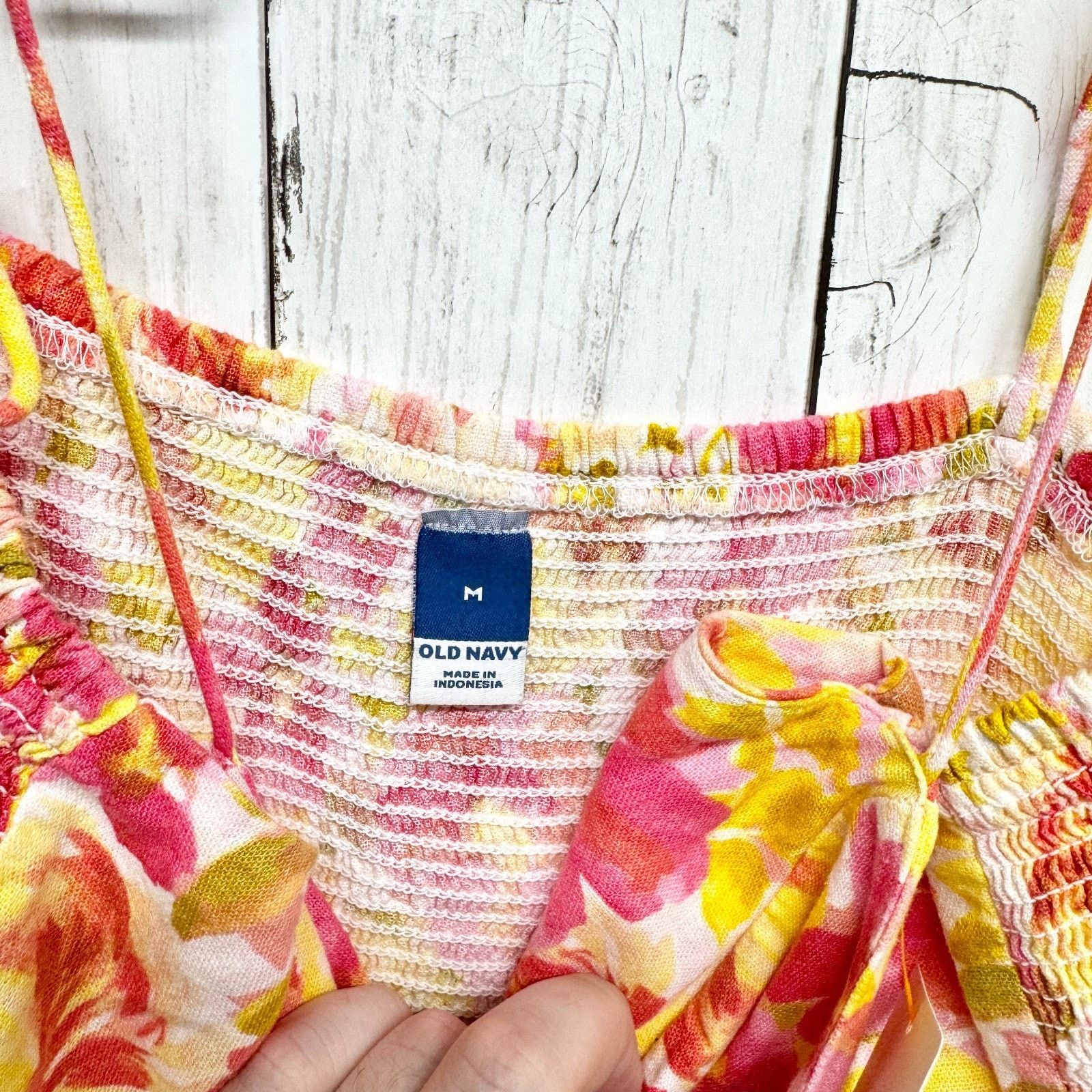 Old Navy Old Navy Dress Medium Floral Smocked Linen Sleeveless Mini Size M / US 6-8 / IT 42-44 - 3 Thumbnail