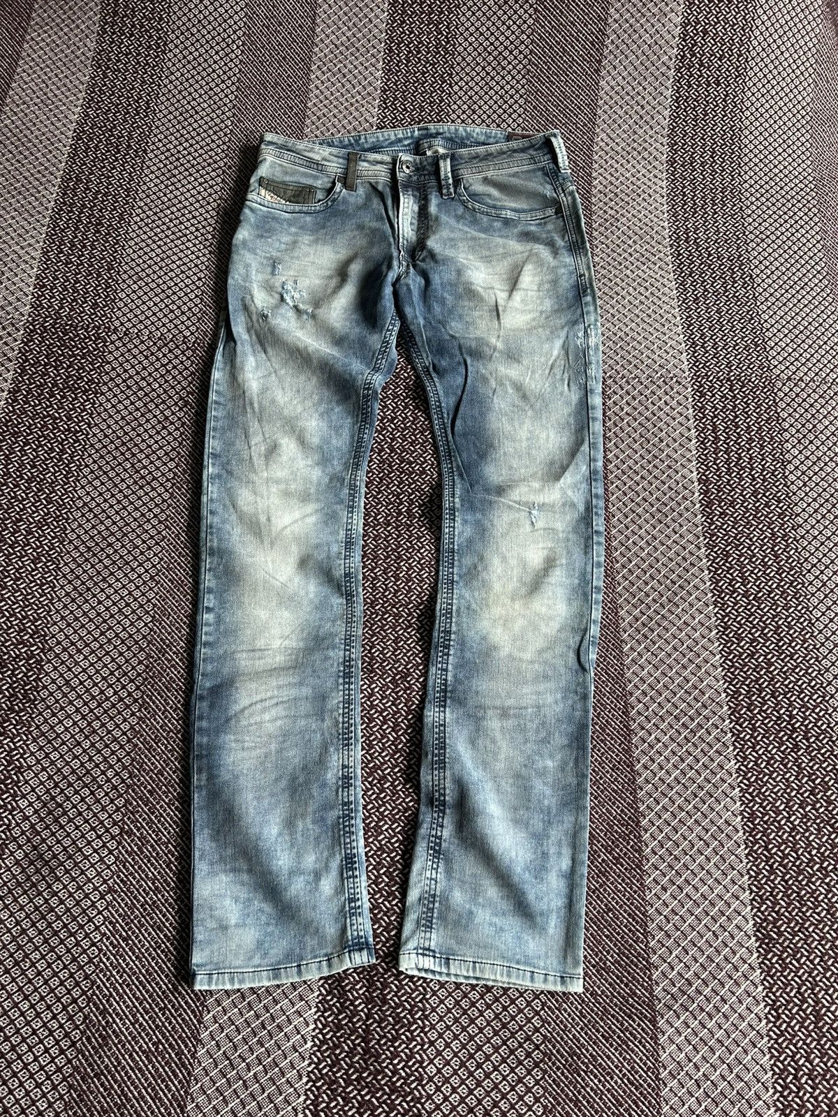 Japanese Brand Diesel Thavar Vintage Distressed Washed Denim Jeans Size 30 Size US 30 / EU 46 - 7 Thumbnail