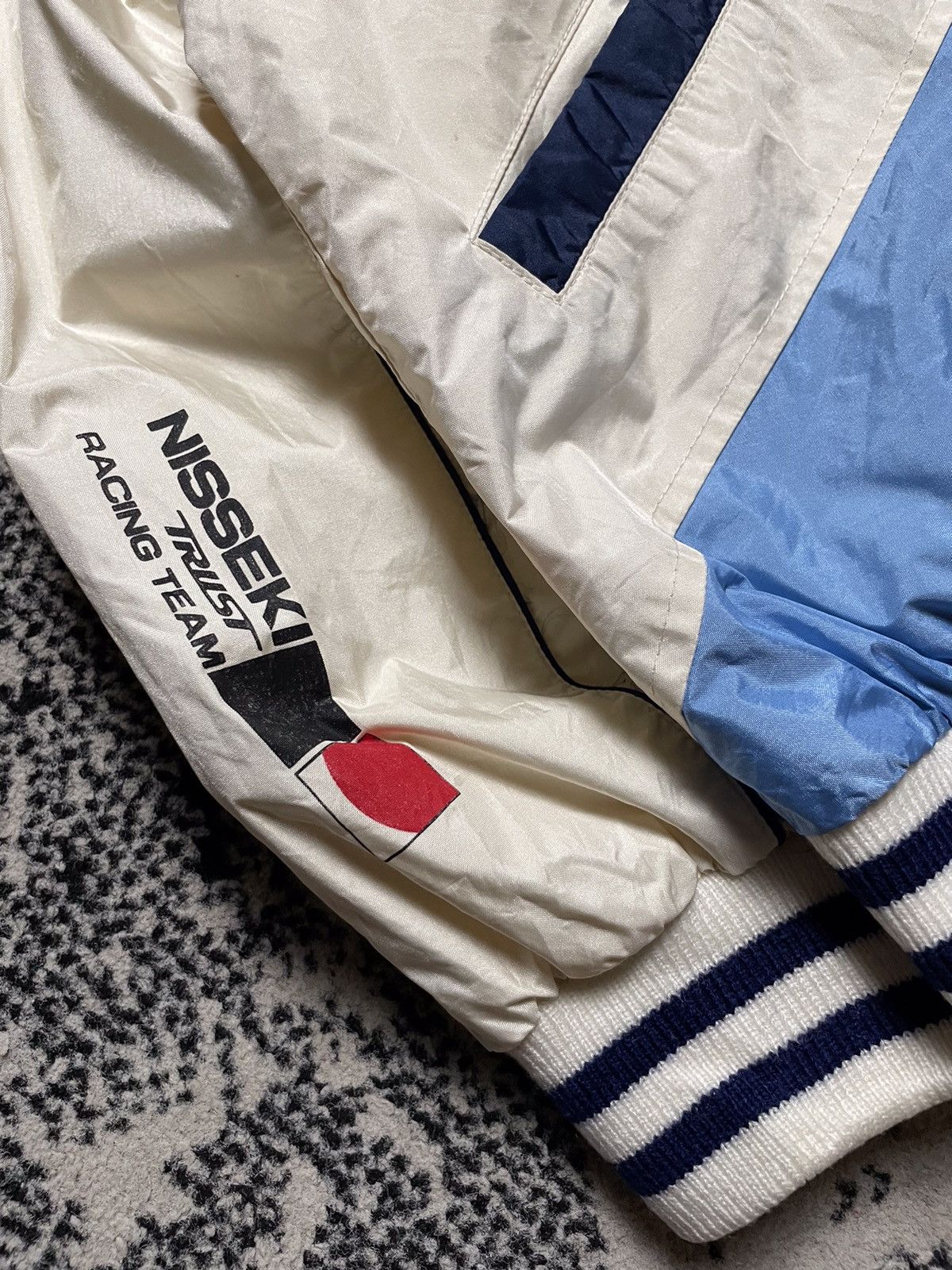 Porsche Design × Vintage Vintage 90s Nisseki Trust Porsche 962 Racing Size US L / EU 52-54 / 3 - 7 Thumbnail