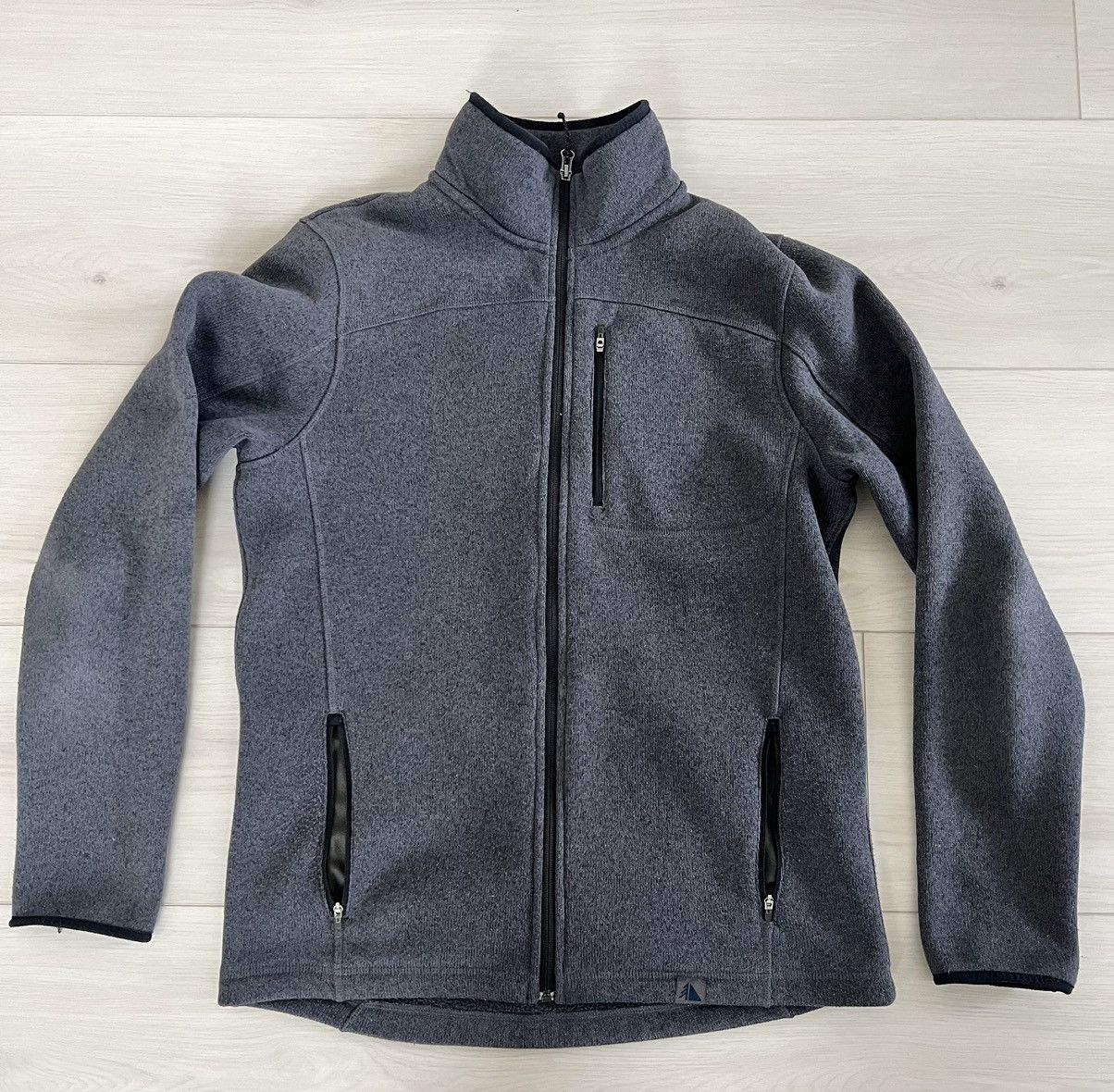 L.L. Bean Vintage LL Bean zip up jacket fleece sz M TALL Size US M / EU 48-50 / 2 - 1 Thumbnail