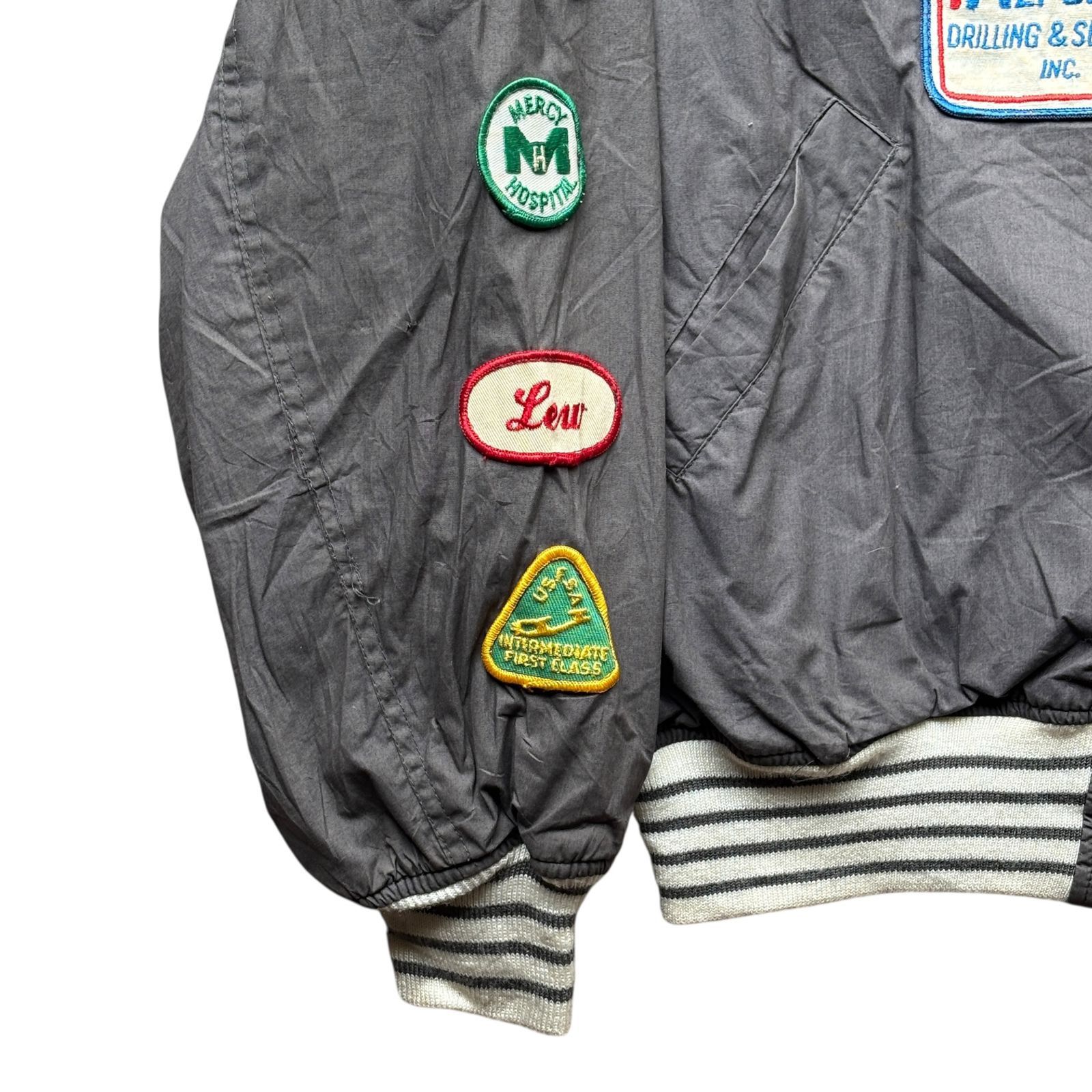 Vintage Vintage 90's Dog Fight Patches Distressed Bomber Jacket Size US L / EU 52-54 / 3 - 6 Thumbnail