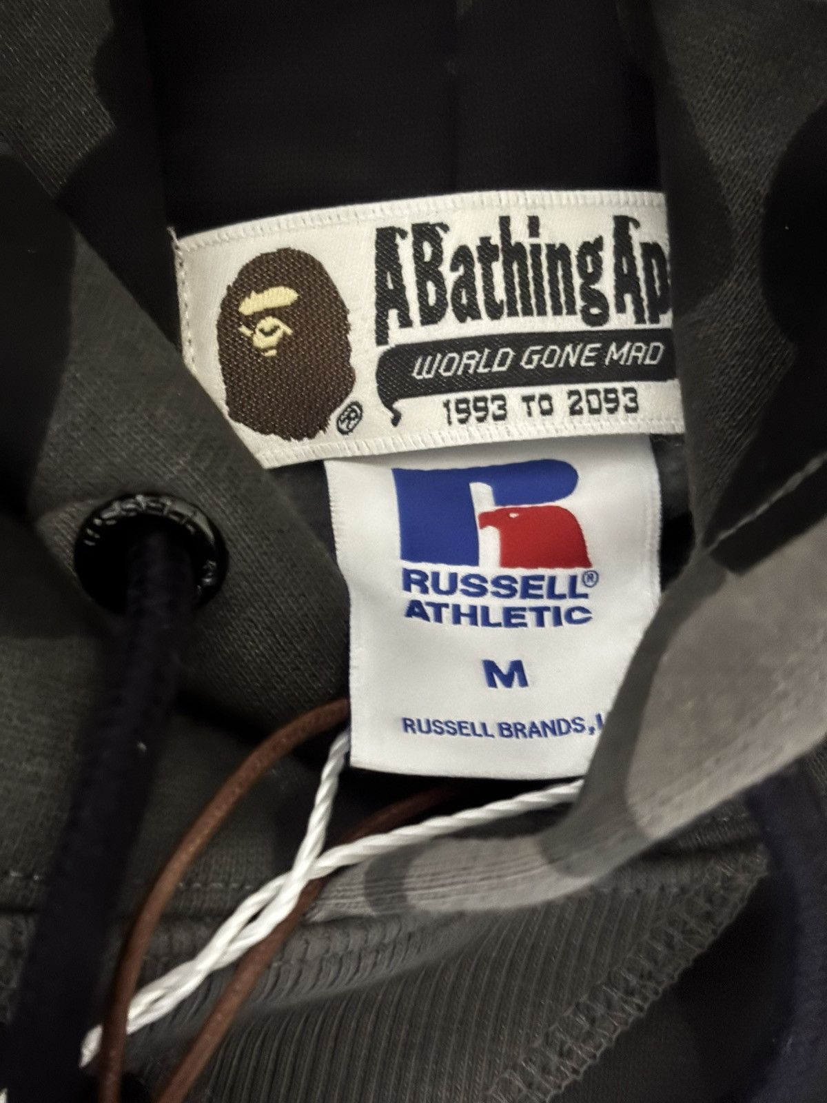 Bape Ape bape x Russell color camo college pullover hoodie M mew Size US M / EU 48-50 / 2 - 5 Thumbnail