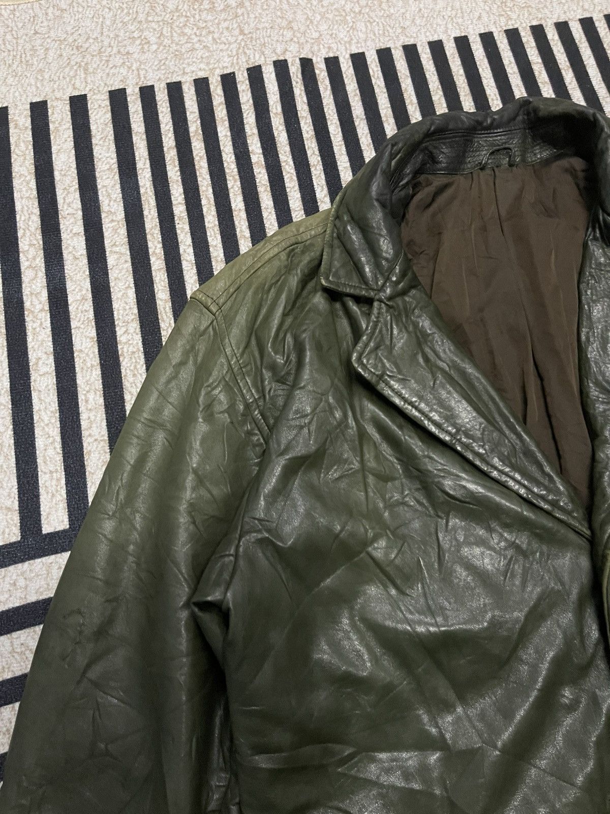 Issey Miyake VINTAGE 90s ISSEY MIYAKE SHEEPSKIN LEATHER JACKET DARK GREEN Size US M / EU 48-50 / 2 - 5 Thumbnail