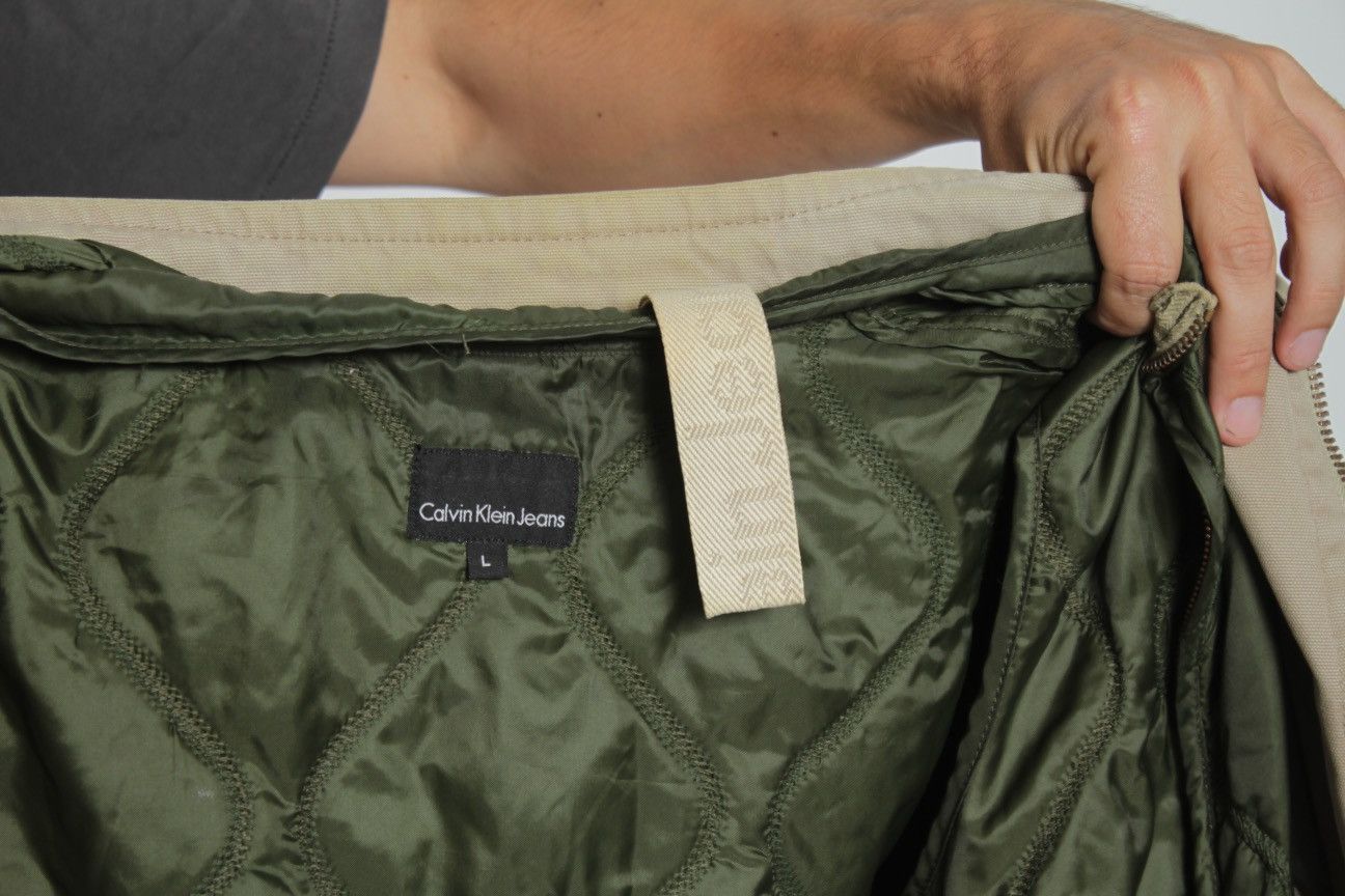 Calvin Klein × Vintage TAN BOXY CARGO POCKET CANVAS JACKET BY CALVIN KLEIN JEANS Size US XL / EU 56 / 4 - 6 Thumbnail
