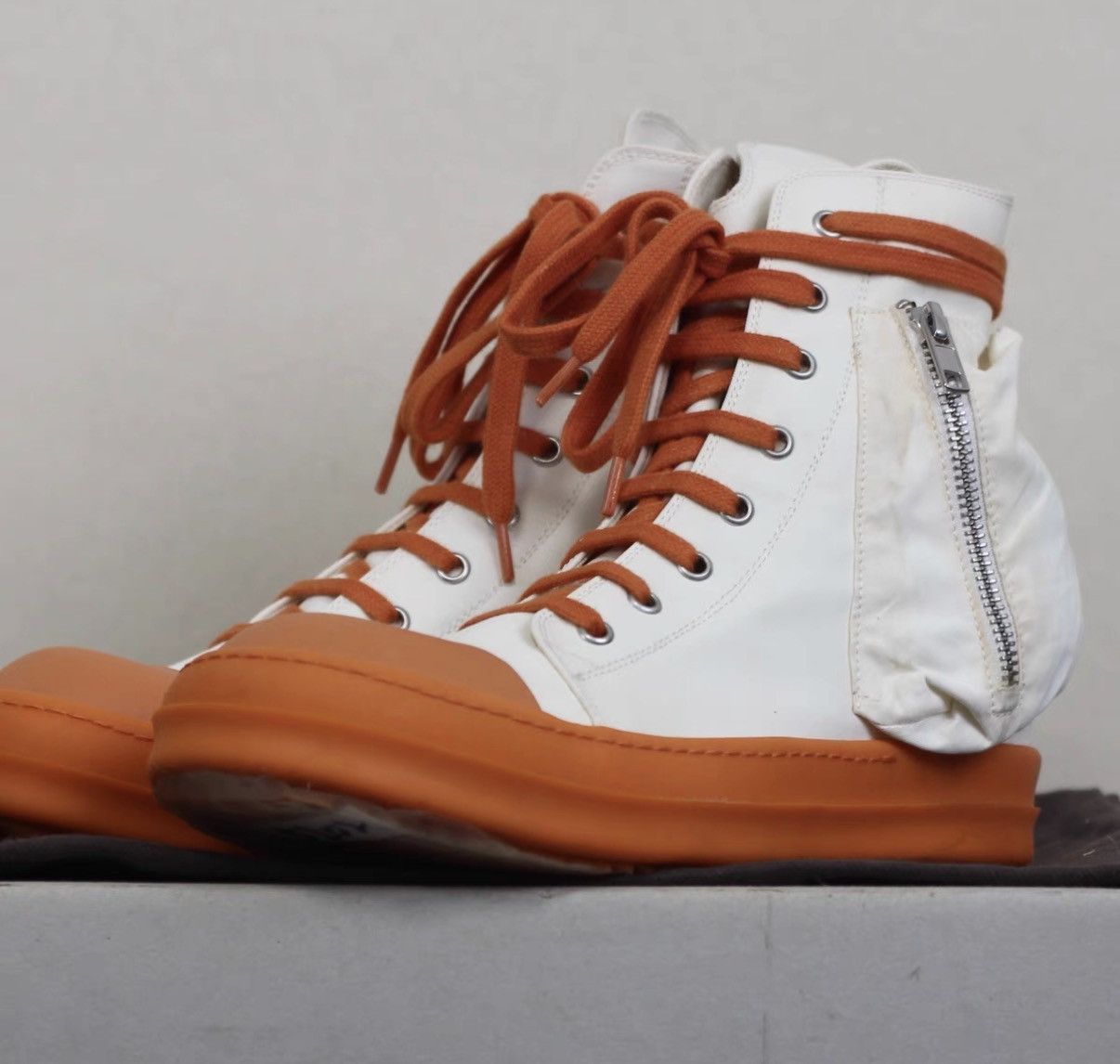 Rick Owens Rick Owens DRKSHDW White & Orange High-Top Sneakers Size US 7 / EU 40 - 2 Thumbnail