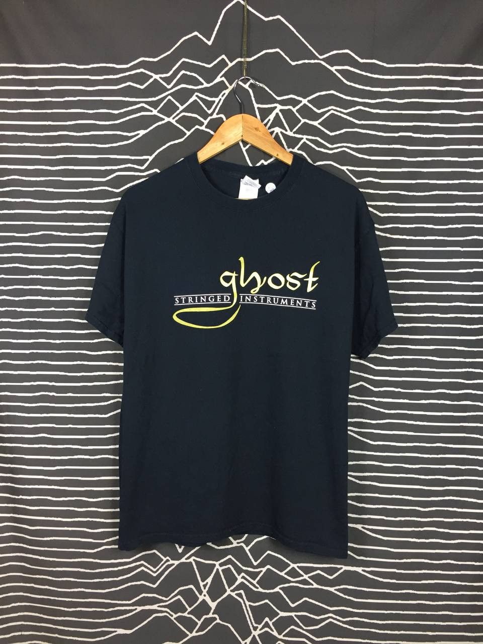 Vintage Ghost Stringed Instruments Musical Note Tee Size US L / EU 52-54 / 3 - 1 Thumbnail