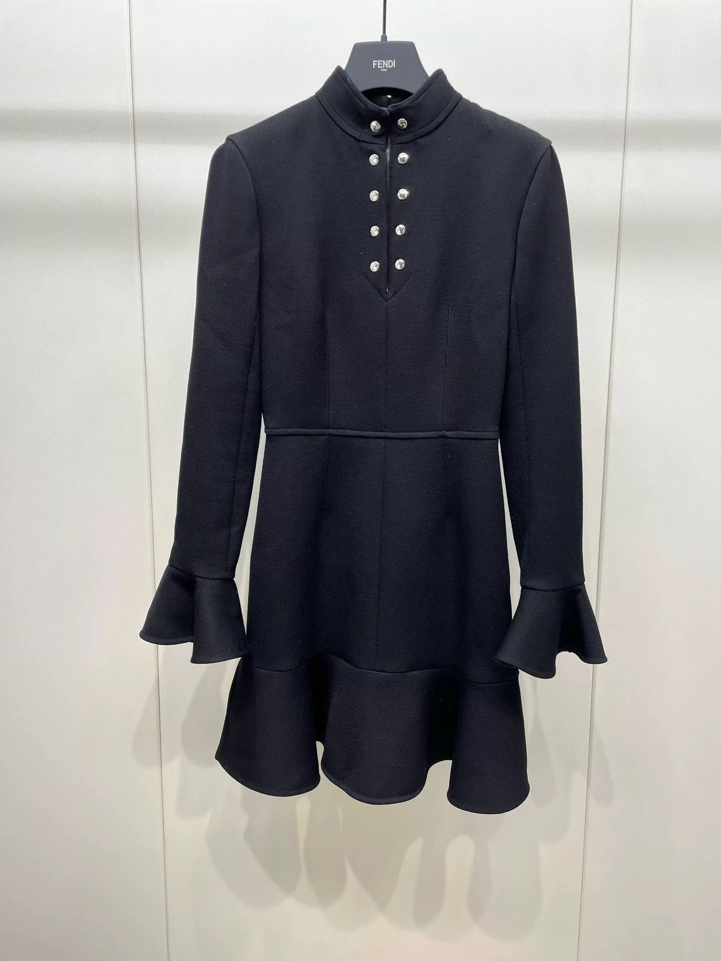Louis Vuitton LV Women's Dress Size XXS / US 00 / IT 34 - 1 Thumbnail
