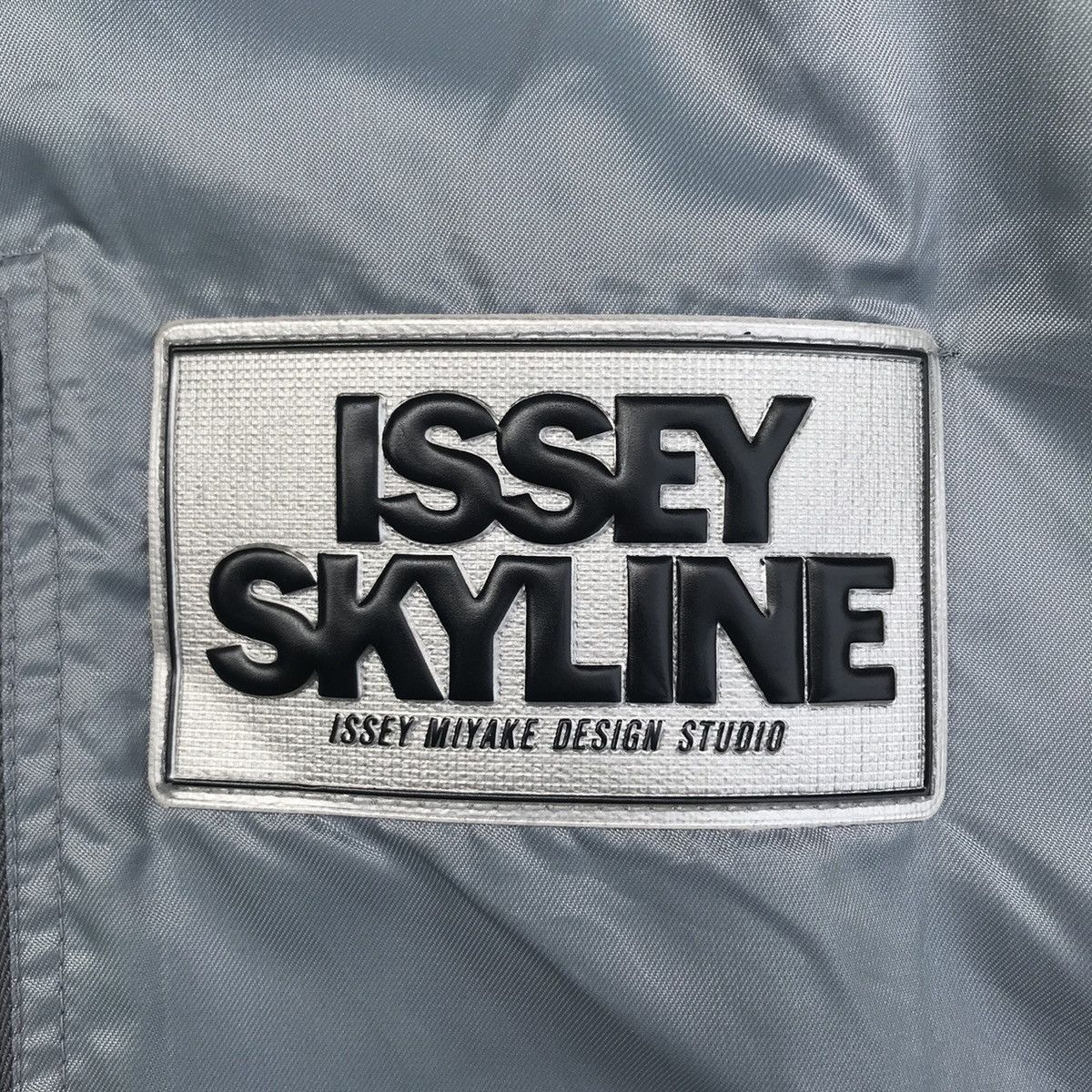 Issey Miyake Vintage 80s Skyline Issey Miyake Bombers Jacket Large Size US L / EU 52-54 / 3 - 19 Thumbnail