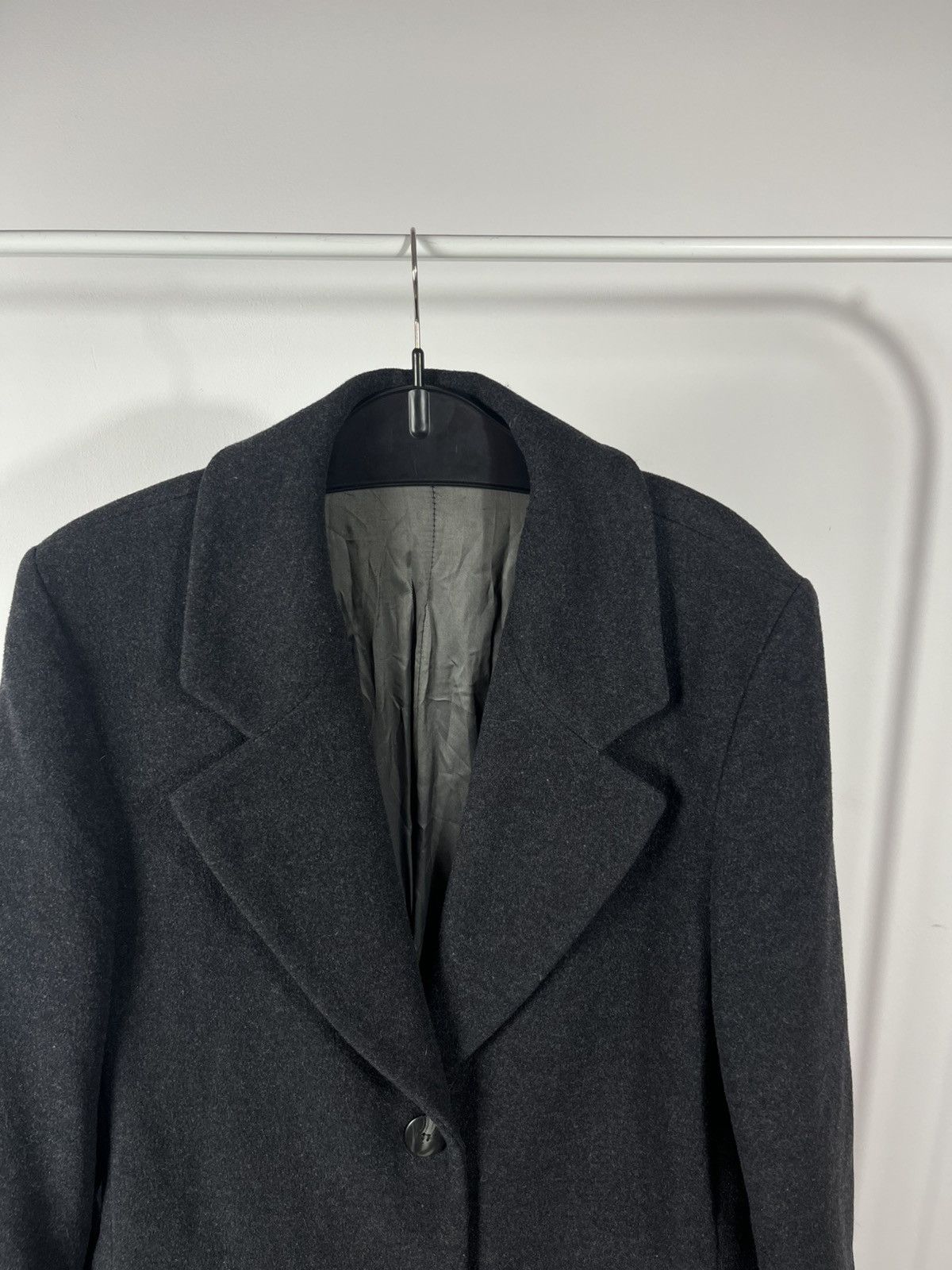 Other Vintage Women’s Italian Wool Coat Black Made in Italy Size L / US 10 / IT 46 - 3 Thumbnail