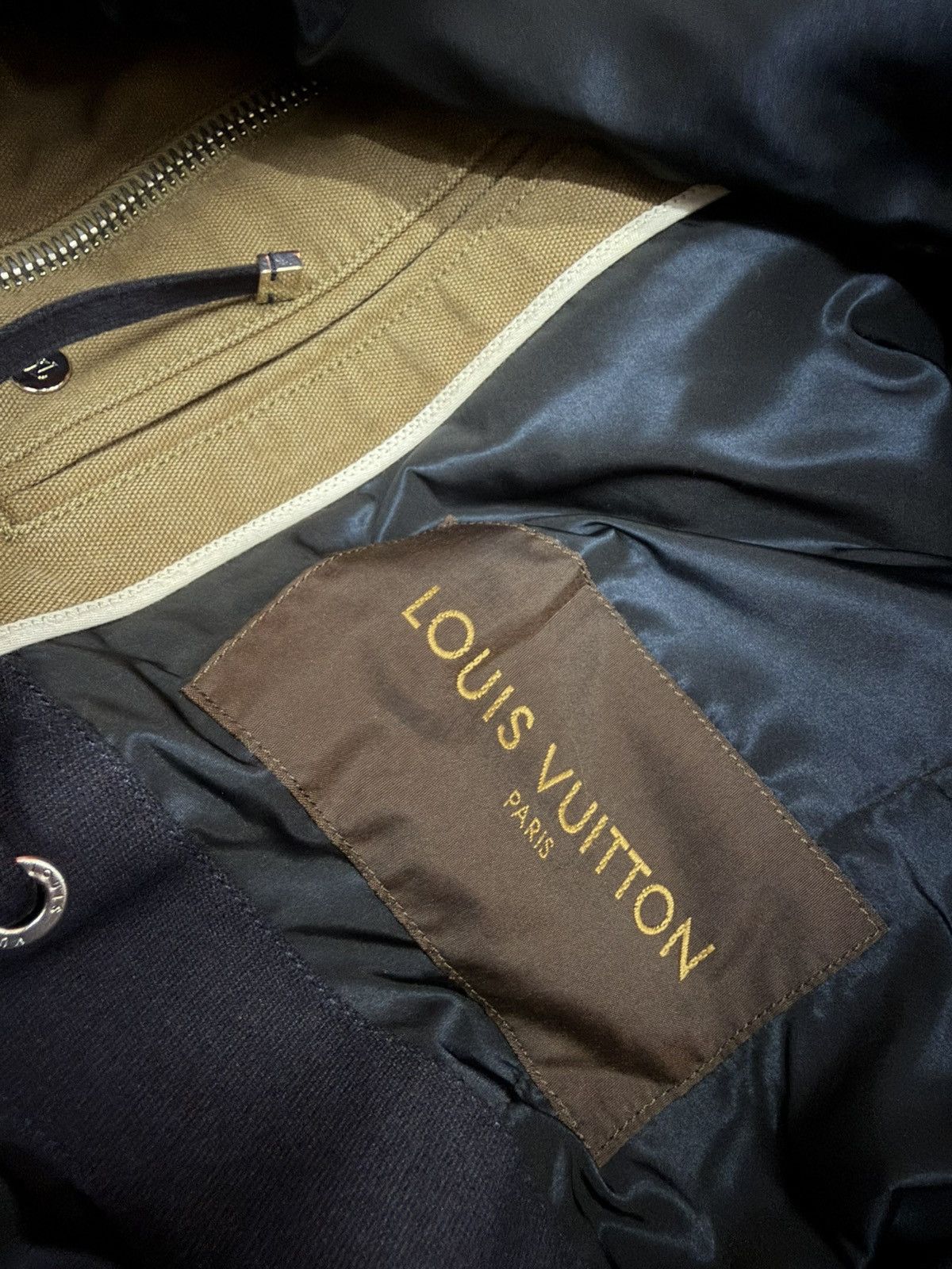 Louis Vuitton LOUIS VUITTON BROWN PARKA Size US L / EU 52-54 / 3 - 8 Thumbnail