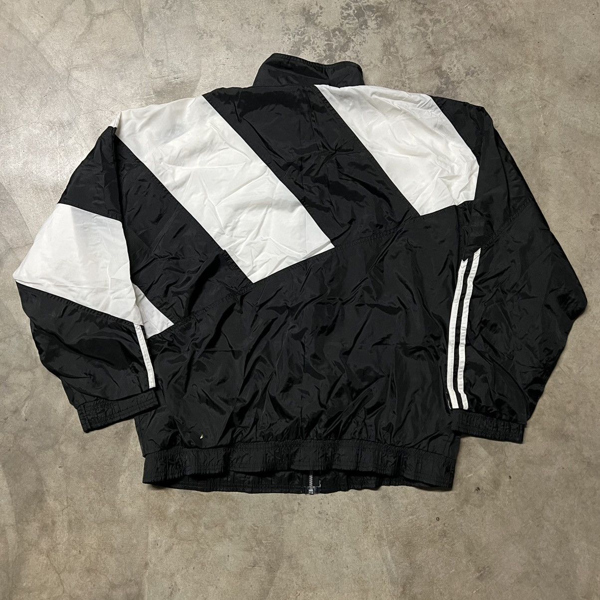 Adidas × Vintage Vintage 90’s Adidas Full-Zip Windbreaker Track Jacket Size US L / EU 52-54 / 3 - 6 Thumbnail