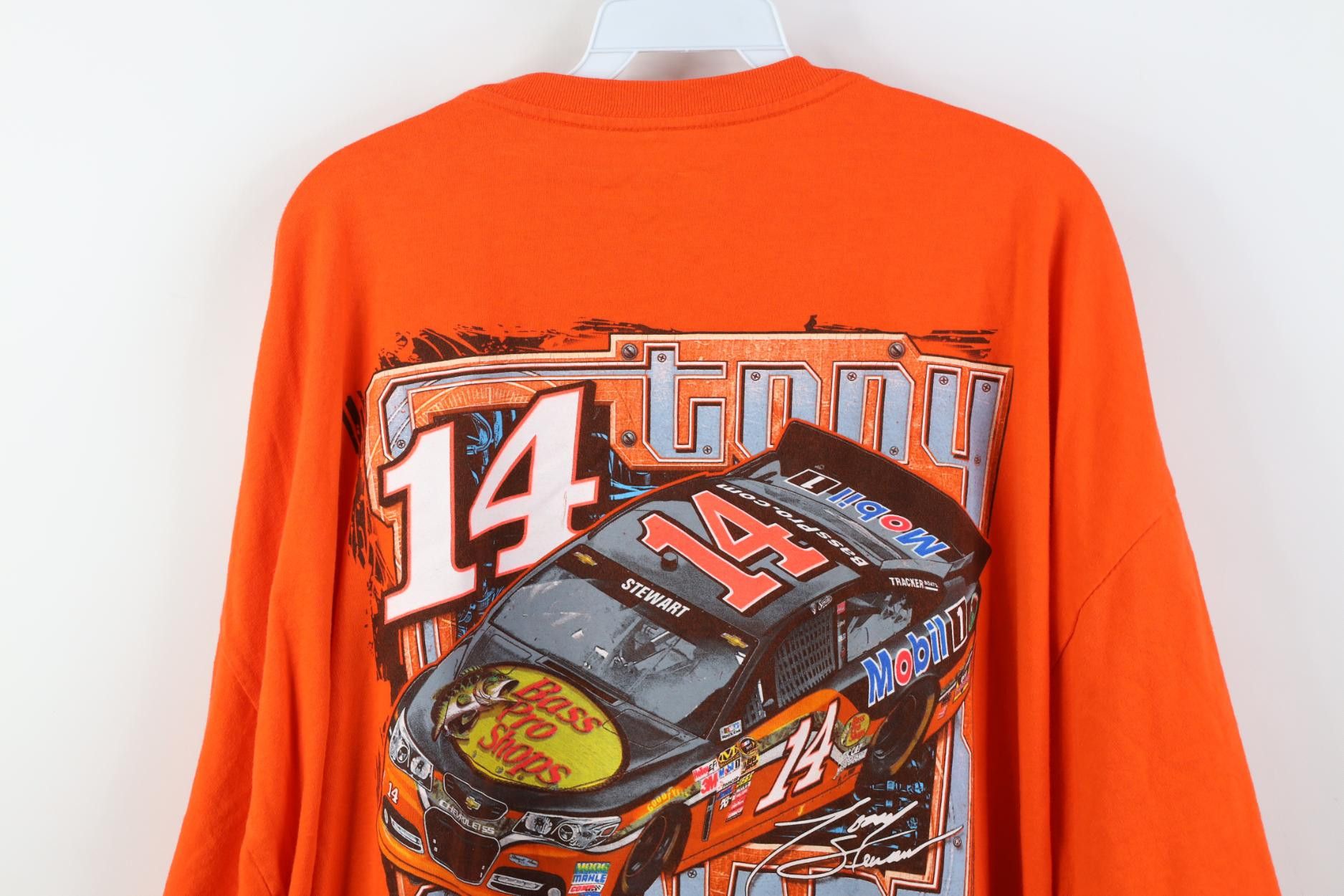 Vintage Vintage Y2K NASCAR Tony Stewart Racing Short Sleeve T-Shirt Size US XXL / EU 58 / 5 - 14 Thumbnail