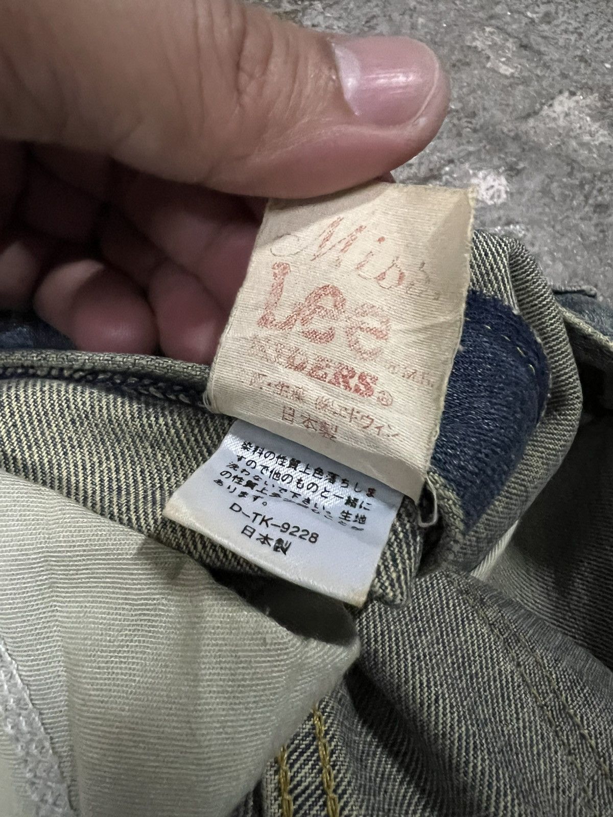 Japanese Brand LEE RIDERS DISTRESSED JEAN Size US 28 / EU 44 - 24 Thumbnail