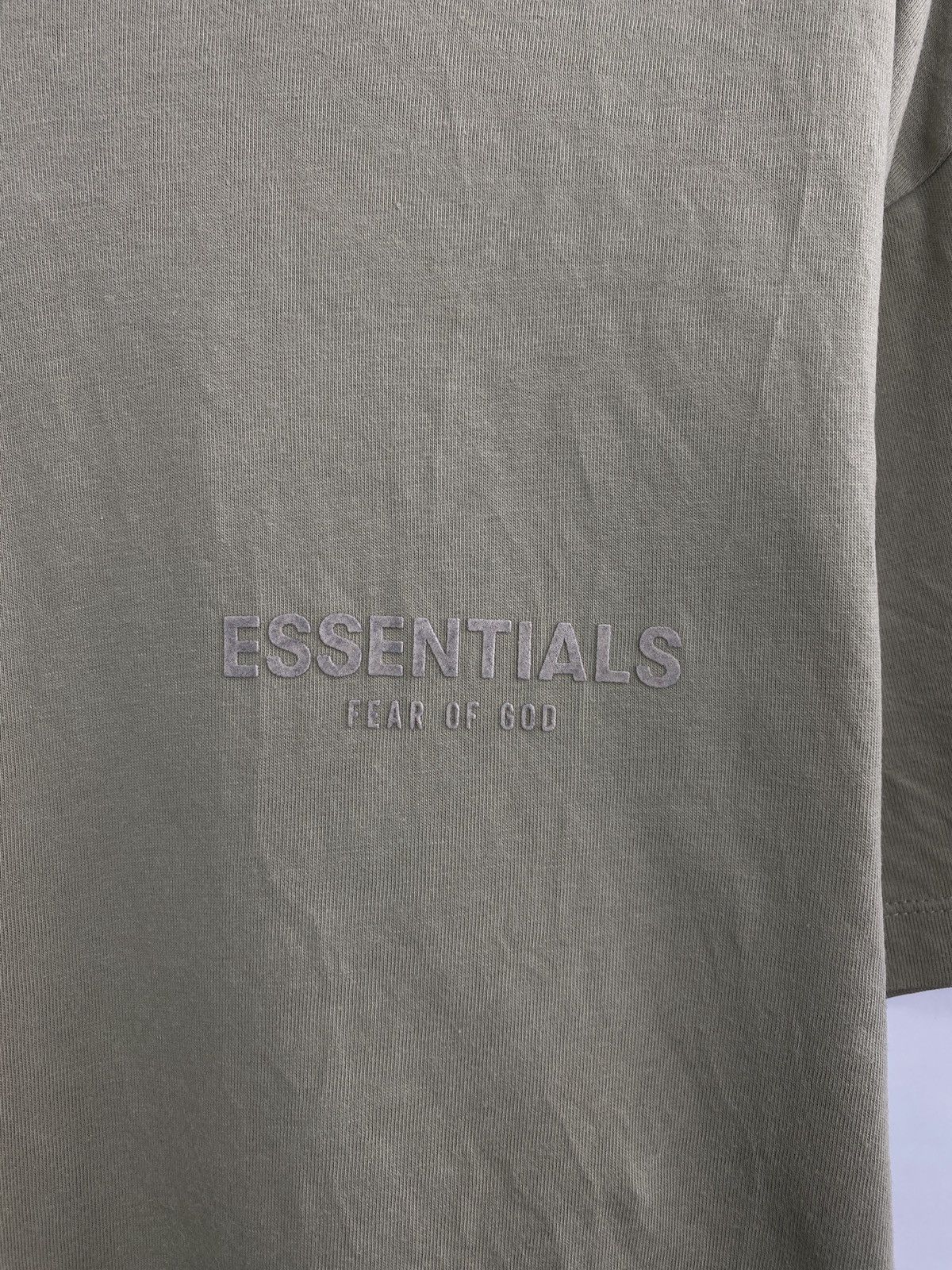 Essentials Essentials Fear Of God Y2K T-Shirt Hype Rare Retro Size US S / EU 44-46 / 1 - 4 Thumbnail