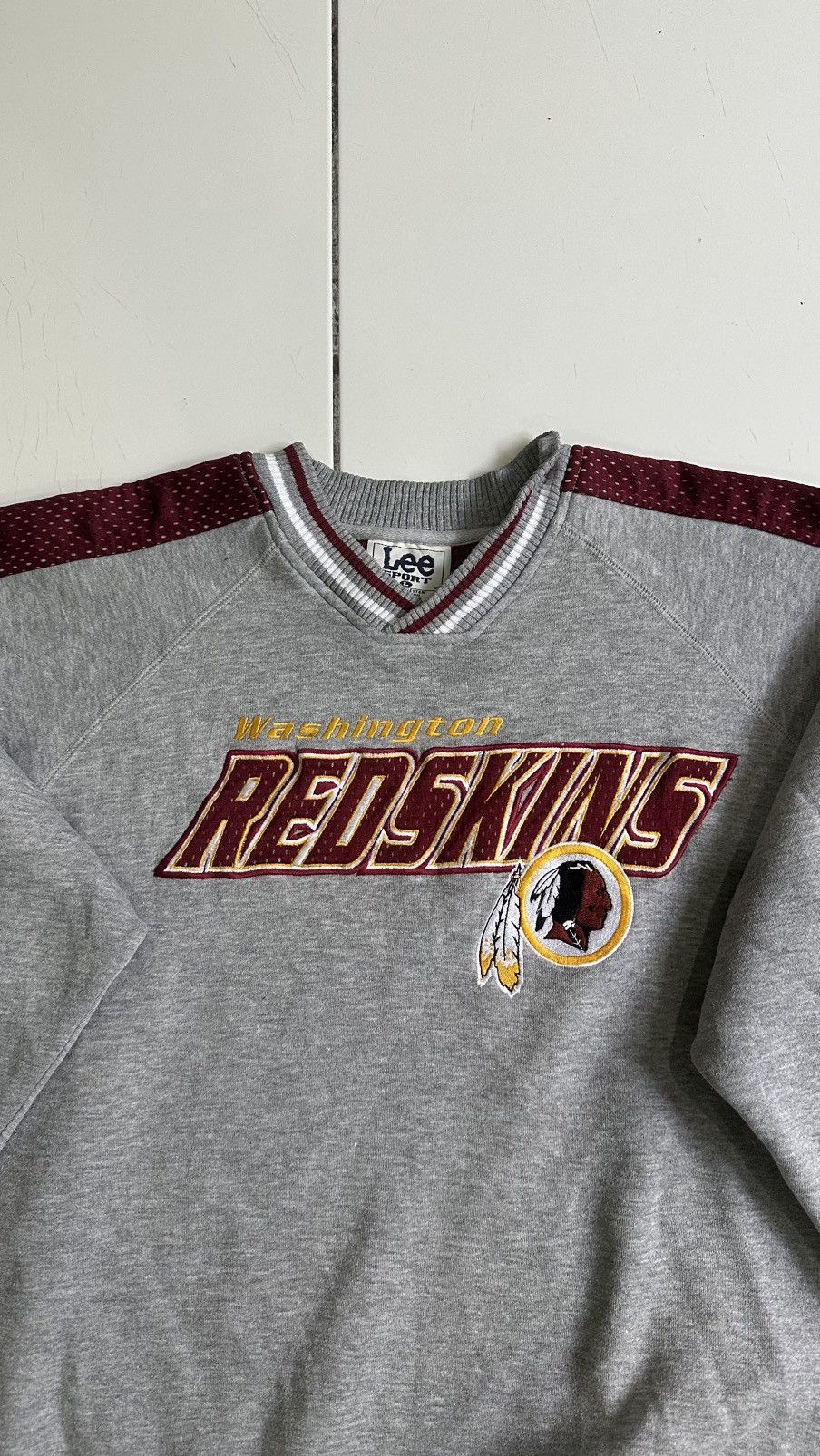 NFL Vintage Redskins football Size US L / EU 52-54 / 3 - 4 Thumbnail