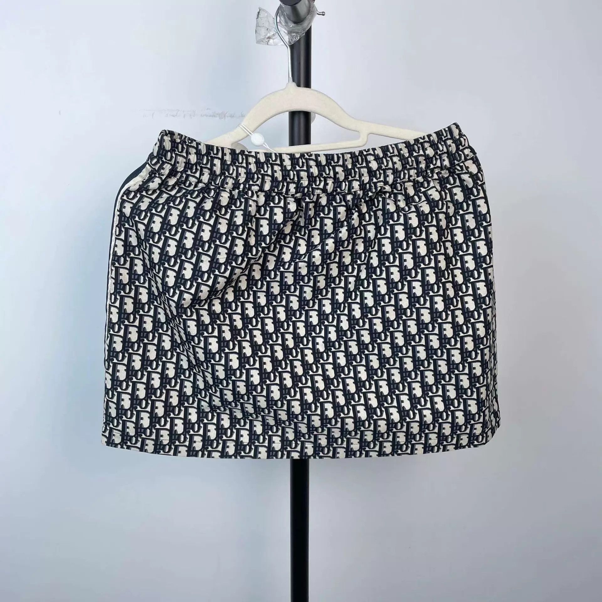 Dior Dior Oblique Print Dress New with Tags 36 Size 26" / US 2 / IT 38 - 2 Thumbnail