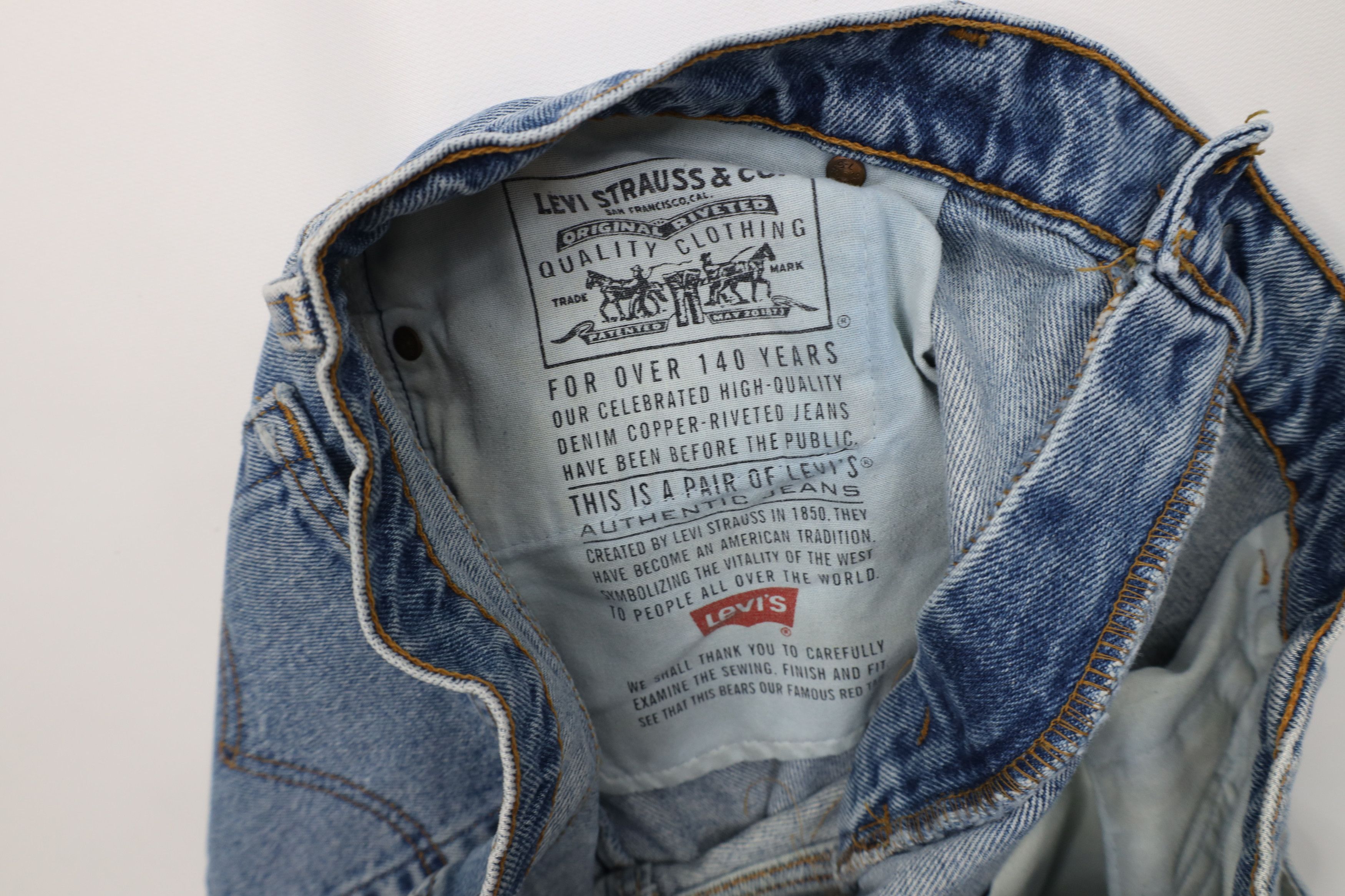 Levi's Vintage 90s Levis 560 Loose Fit Tapered Leg Denim Jeans Size US 32 / EU 48 - 9 Thumbnail