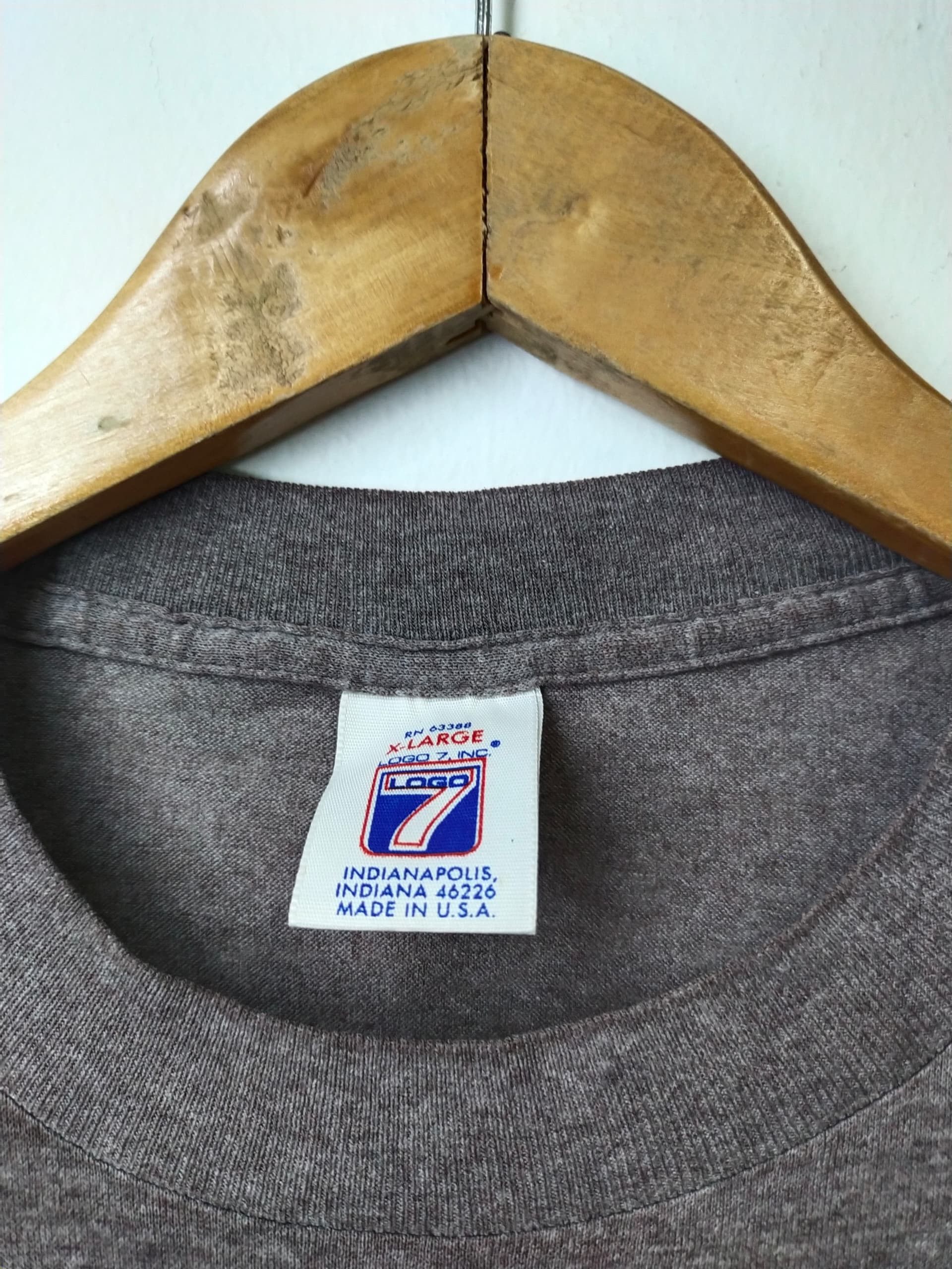 Logo 7 Vintage 90s Cleeveland Browns Dawgs Rugby sleeveless tee Size US XL / EU 56 / 4 - 5 Thumbnail