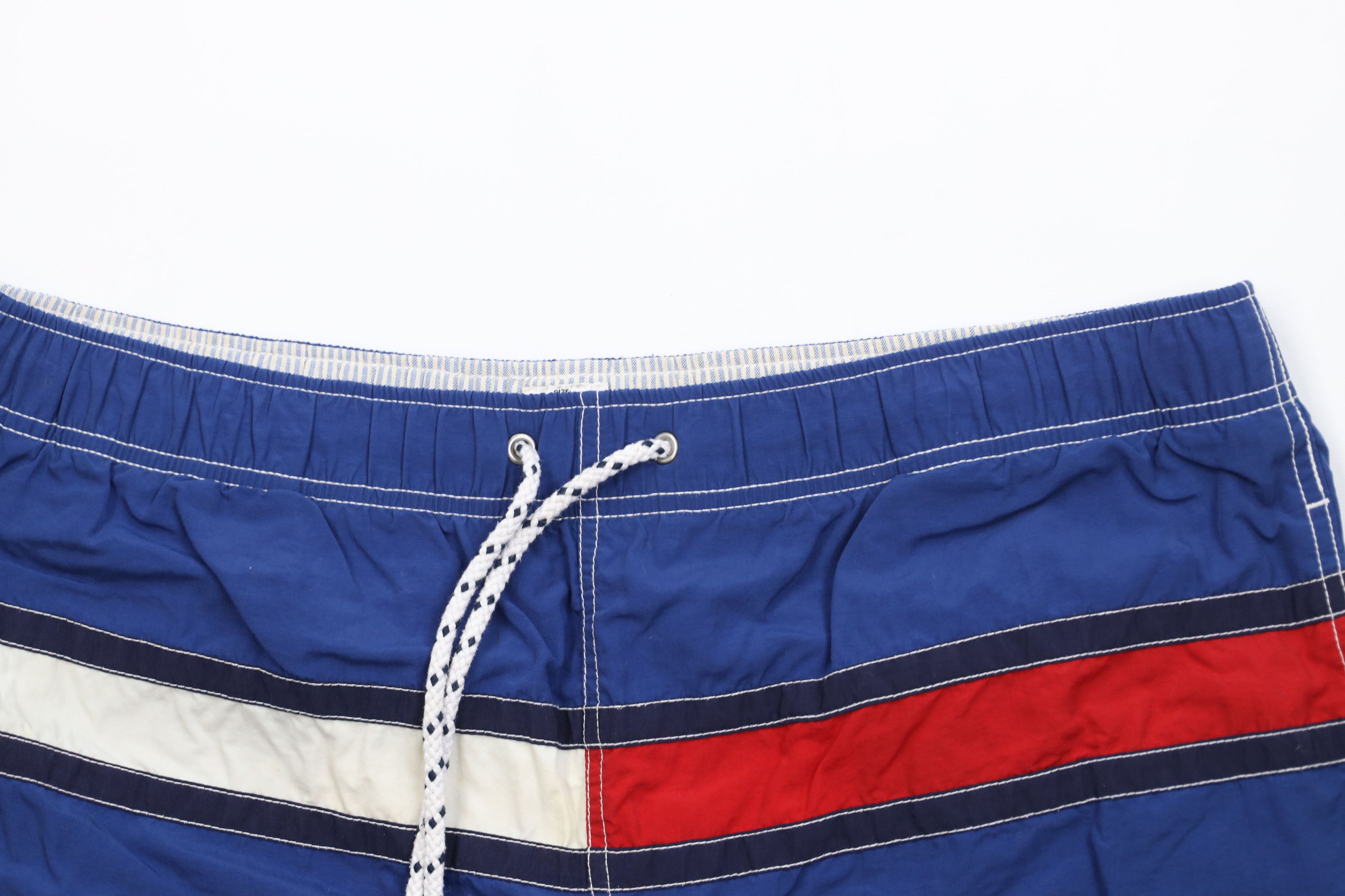 Tommy Hilfiger Vintage Y2K Tommy Hilfiger Lined Beach Shorts Swim Trunks Size US 36 / EU 52 - 2 Thumbnail