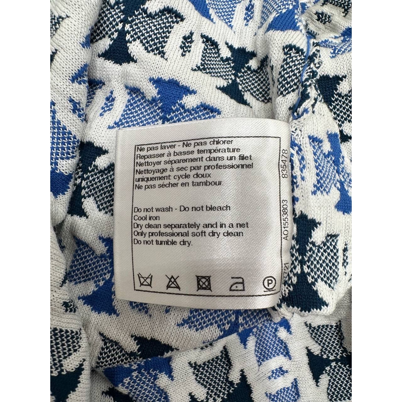 Chanel Chanel 2019 Pre-Spring Blue & White CC Logo Knee Skirt Sz 40 Size 28" / US 6 / IT 42 - 8 Thumbnail