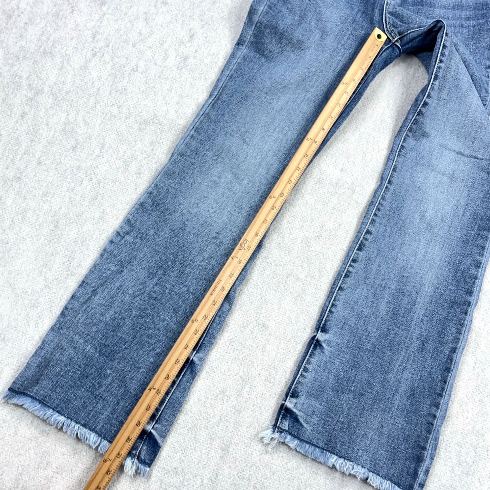 Vintage Judy Blue Jeans Women Bootcut 28 Blue Denim Distressed Stretch 5-Pocket Pocketed Regular Mid Rise Size 28" / US 6 / IT 42 - 7 Thumbnail