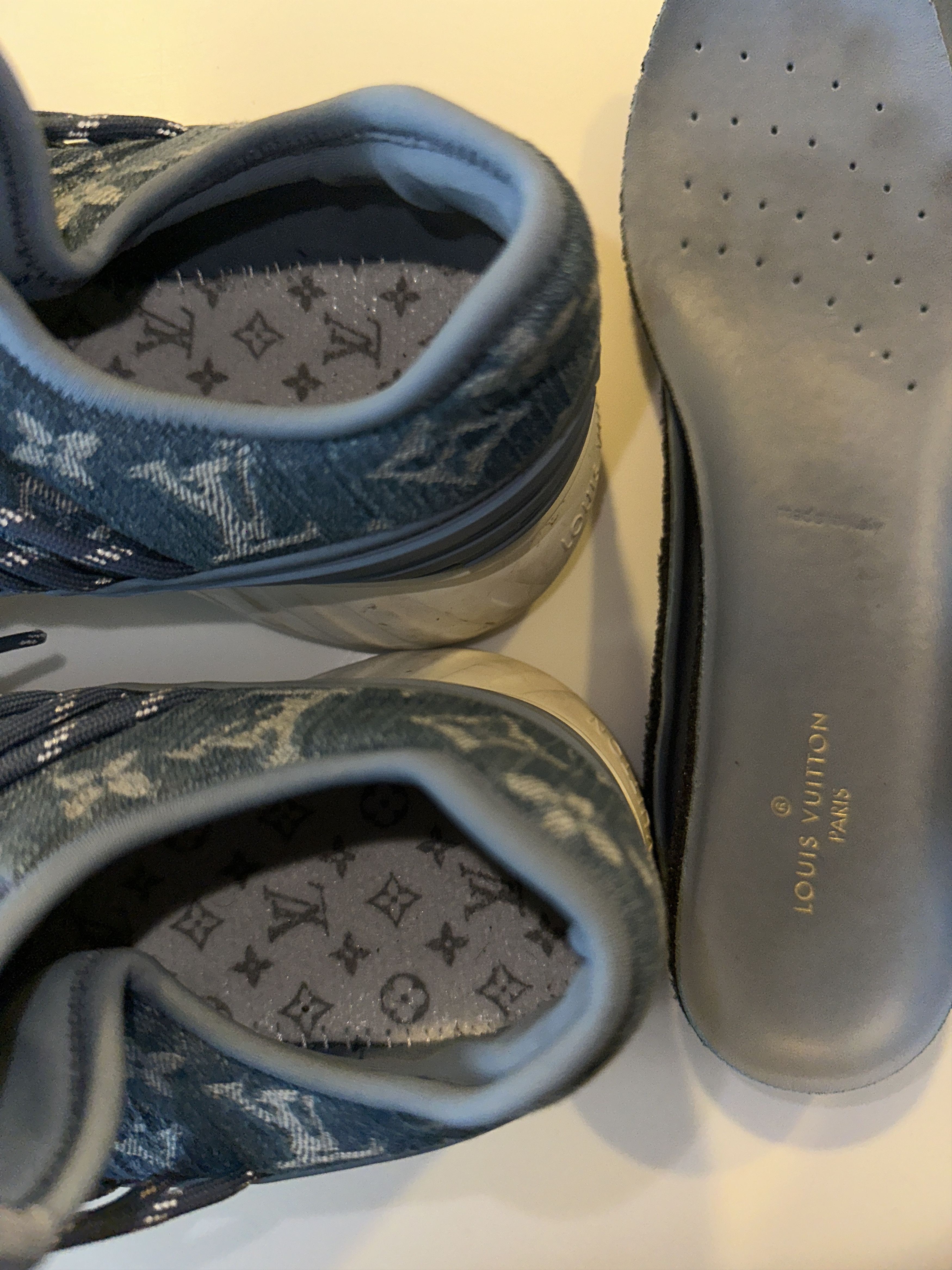 Louis Vuitton LV Monogram Sneakers Size US 6.5 / EU 39-40 - 8 Thumbnail