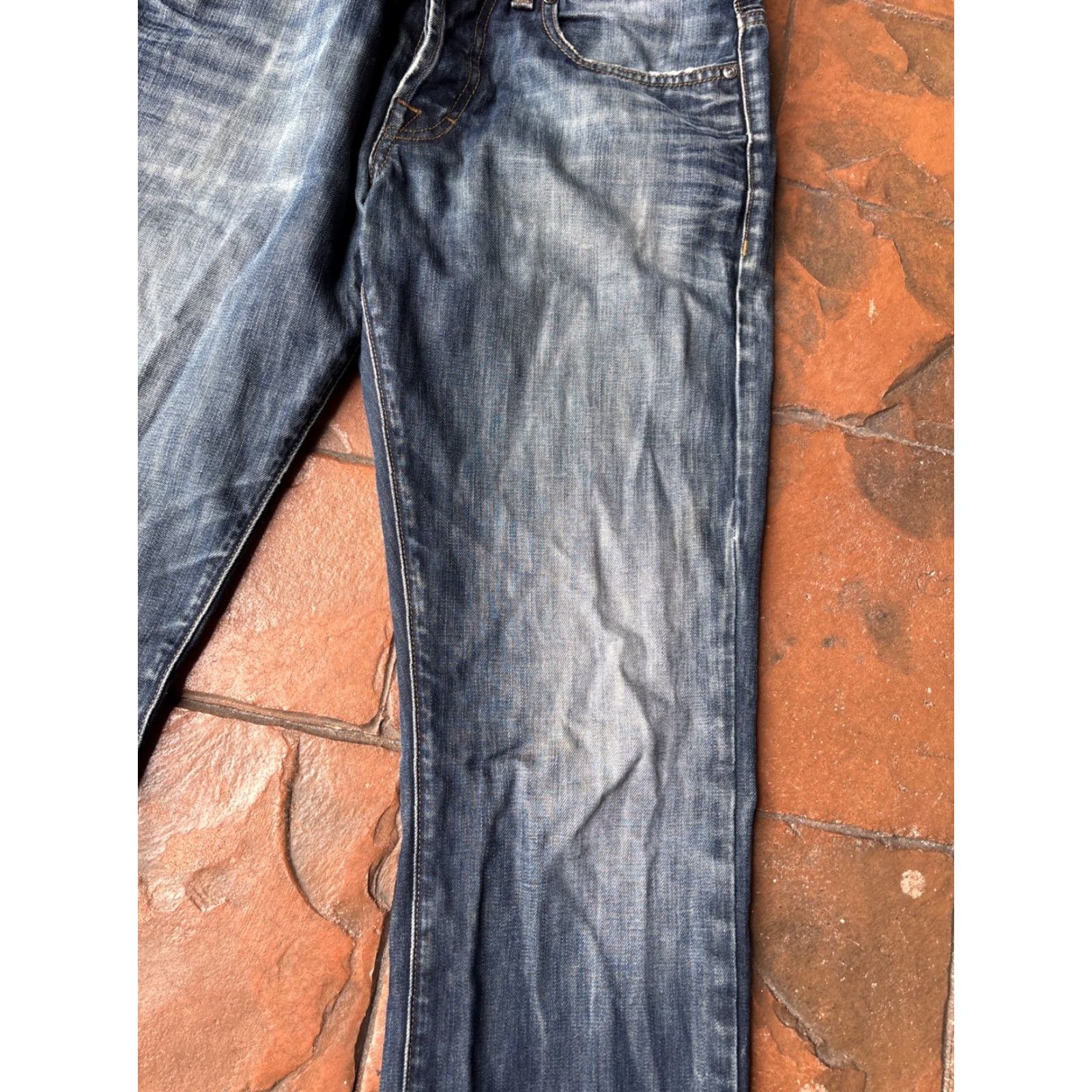 Hugo Boss Boss Orange Hugo Boss Denim Jeans Regular Fit Distressed 31x32 Jeans Men’s 31 32 Denim Distressed Button Logo Casual Straight Mid Rise | Mens Size US 31 - 6 Thumbnail