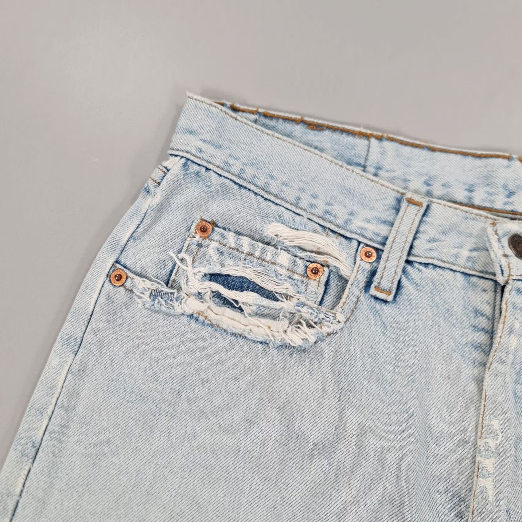 Levi's VINTAGE Levi's 615 02 Jeans Blue Regular Straight 90s Mens W32 L30 Orange Tab Distressed Pockets Retro Outdoor Classic Denim Cotton Size US 32 / EU 48 - 3 Thumbnail