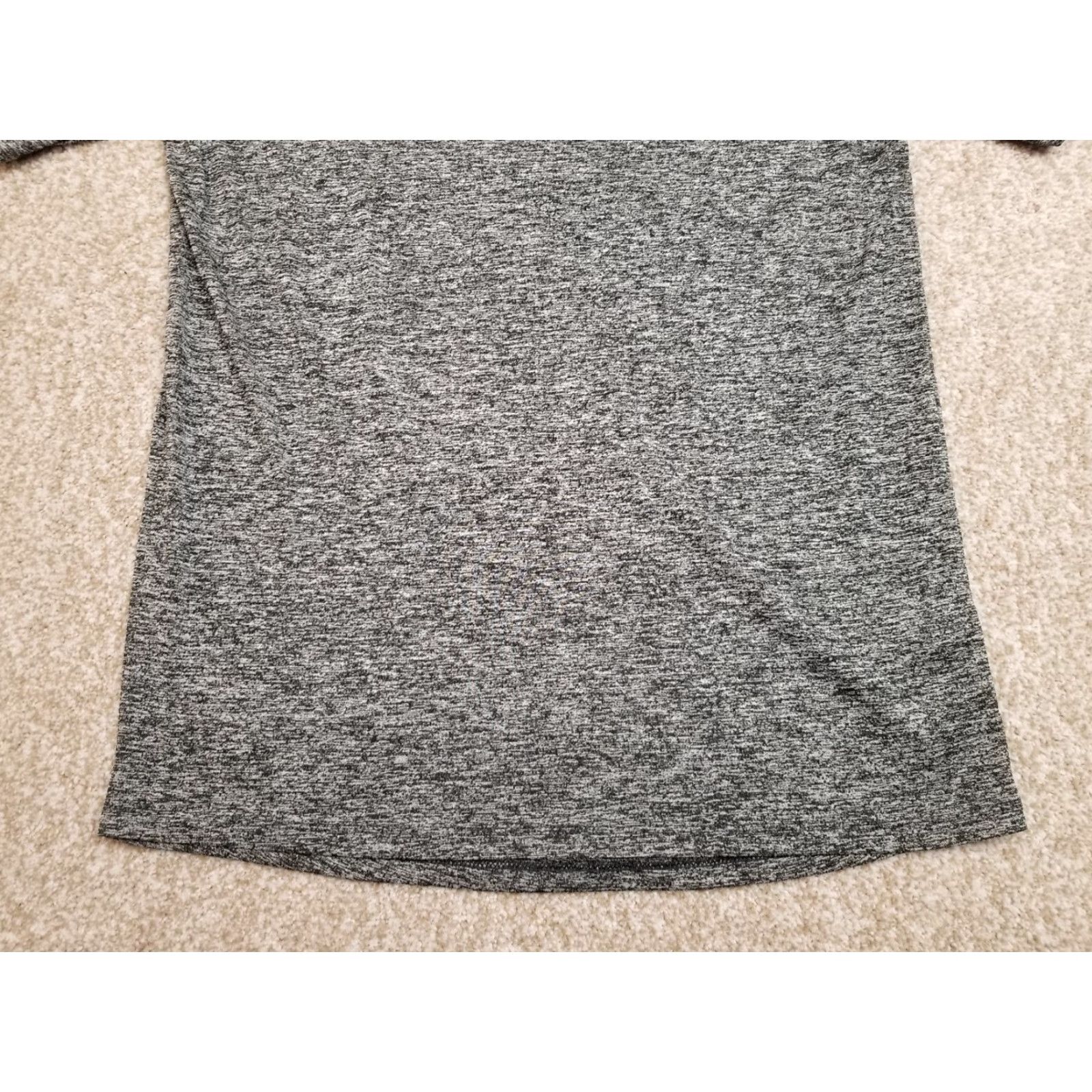 Under Armour VINTAGE Under Armour Tech TEE Shirt Mens Small Dark Gray Loose HeatGear 100% Polyester Size US S / EU 44-46 / 1 - 3 Thumbnail