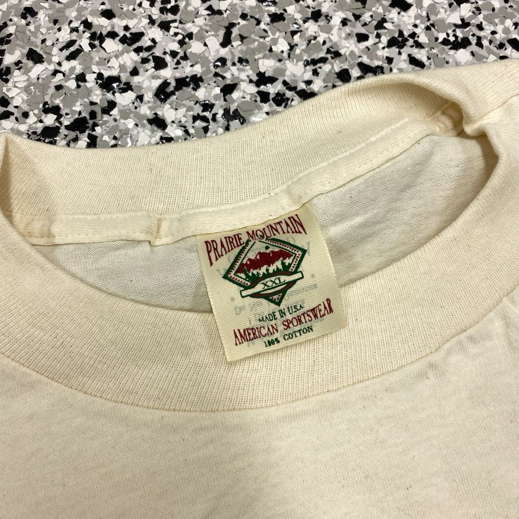 Vintage VINTAGE Prairie Mountain UTAH Souvenir Beige T Shirt 2XL Unisex Short Sleeve 100% Cotton Graphic Tee 1990s Size US XXL / EU 58 / 5 - 3 Thumbnail