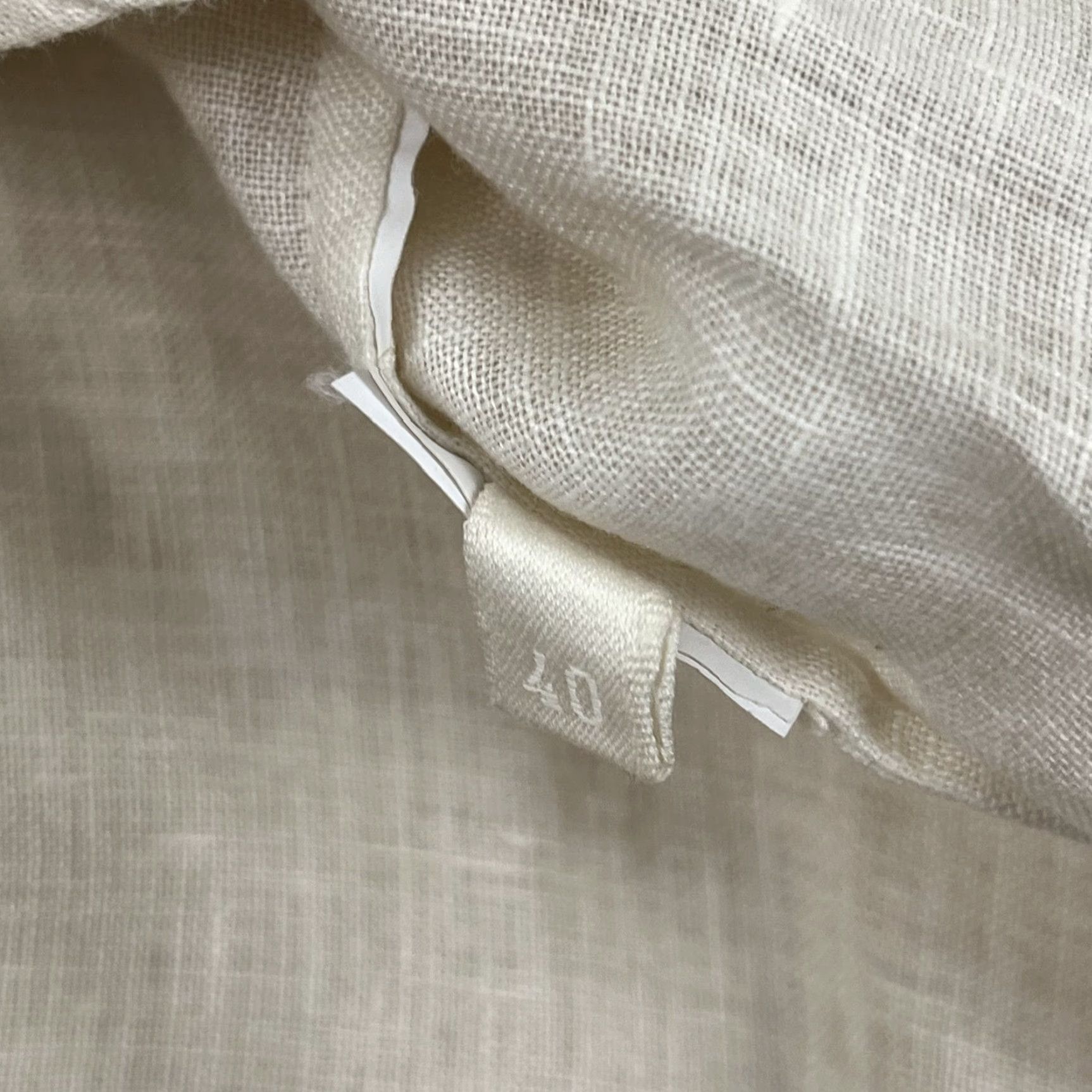 120% Lino 120% Lino Brown Linen Tank Top Shirt Womens Size 40 Sleeveless Pleated V-Neck Casual Size S / US 4 / IT 40 - 3 Thumbnail