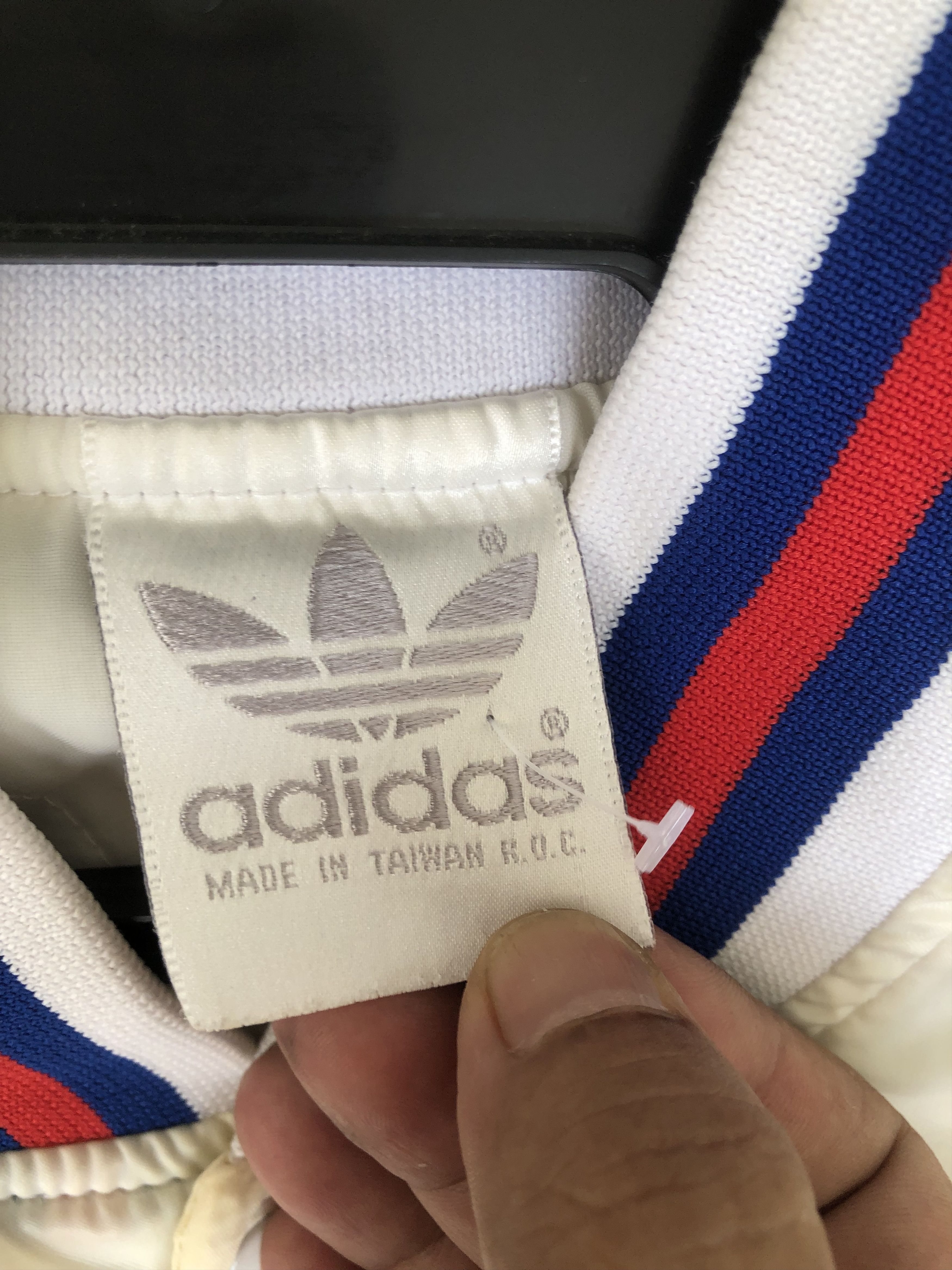 Adidas Vintage 80s Adidas 7 Hour To Judgment Very Rare Size US L / EU 52-54 / 3 - 7 Thumbnail