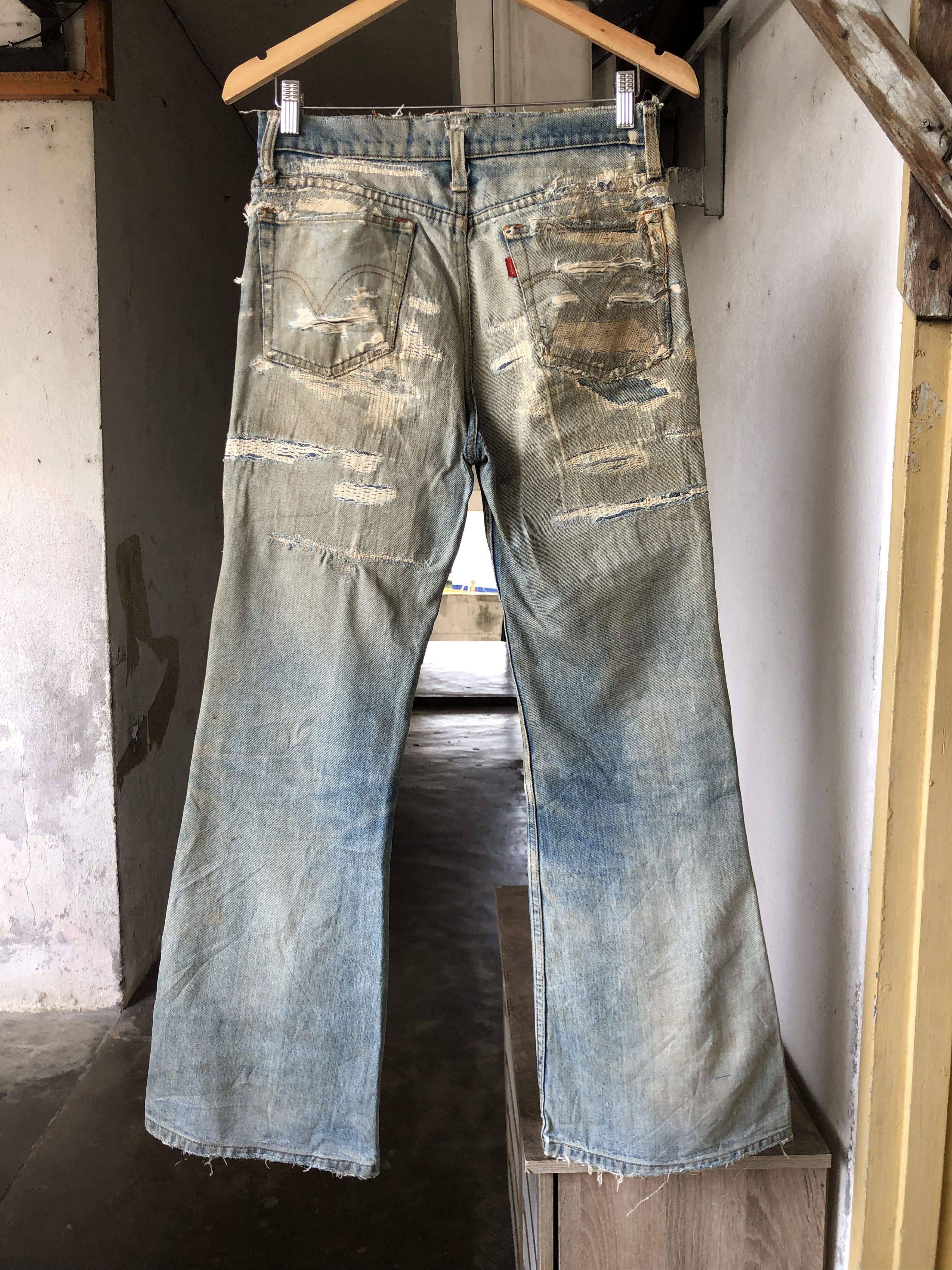 Levi's Vintage 90s Levis Distressed Denim Flare Pants Size US 29 - 2 Thumbnail