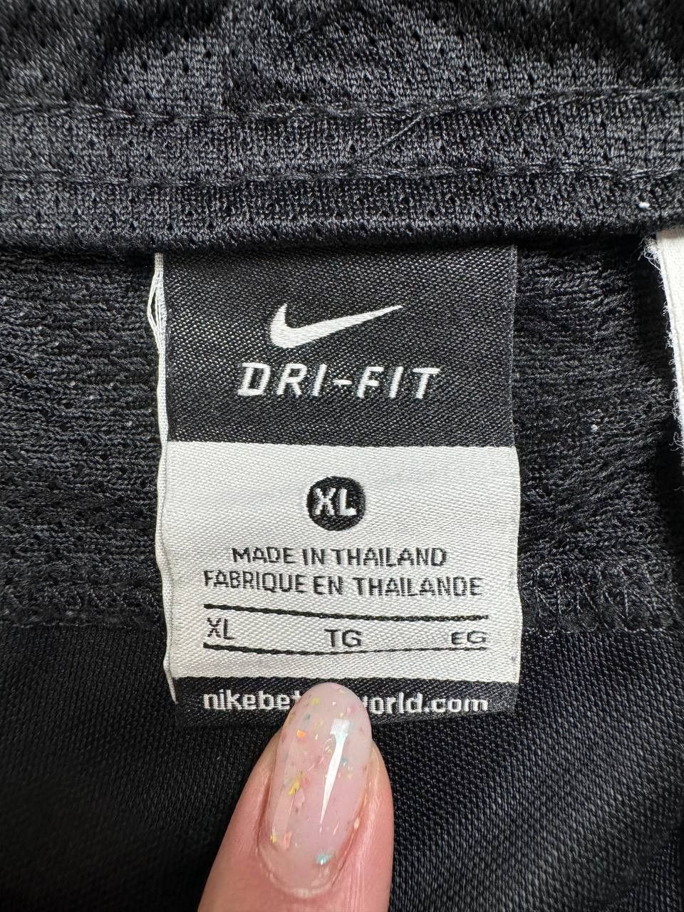 Nike Vintage Nike y2k black shorts Size XL Size US 38 / EU 54 - 3 Thumbnail