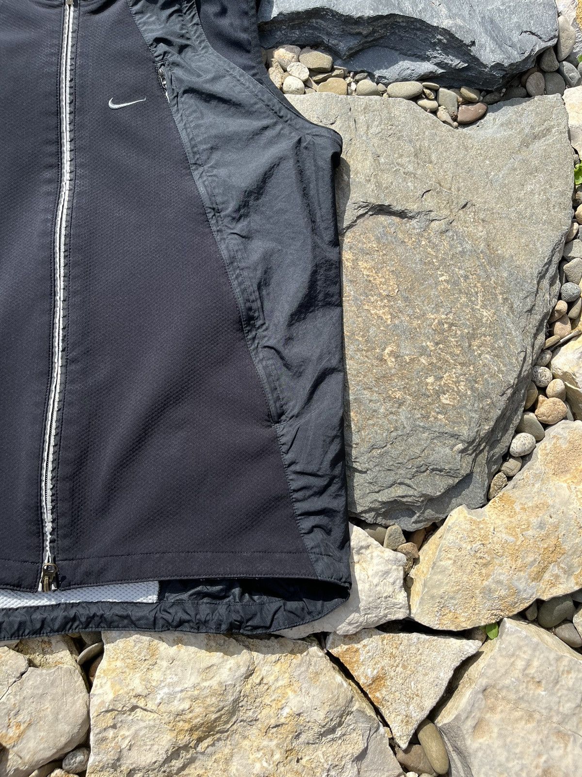 Nike × Vintage Vintage 90s Nike Sphere vest sleeveless jacket large pocket Size US M / EU 48-50 / 2 - 5 Thumbnail