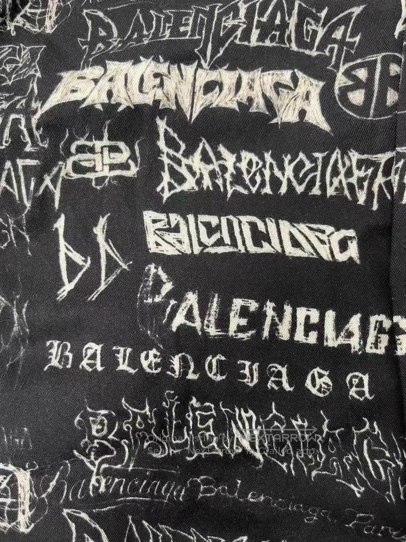 Balenciaga Balenciaga size 37 Logo Printed Full Print Single Breasted Size US L / EU 52-54 / 3 - 3 Thumbnail