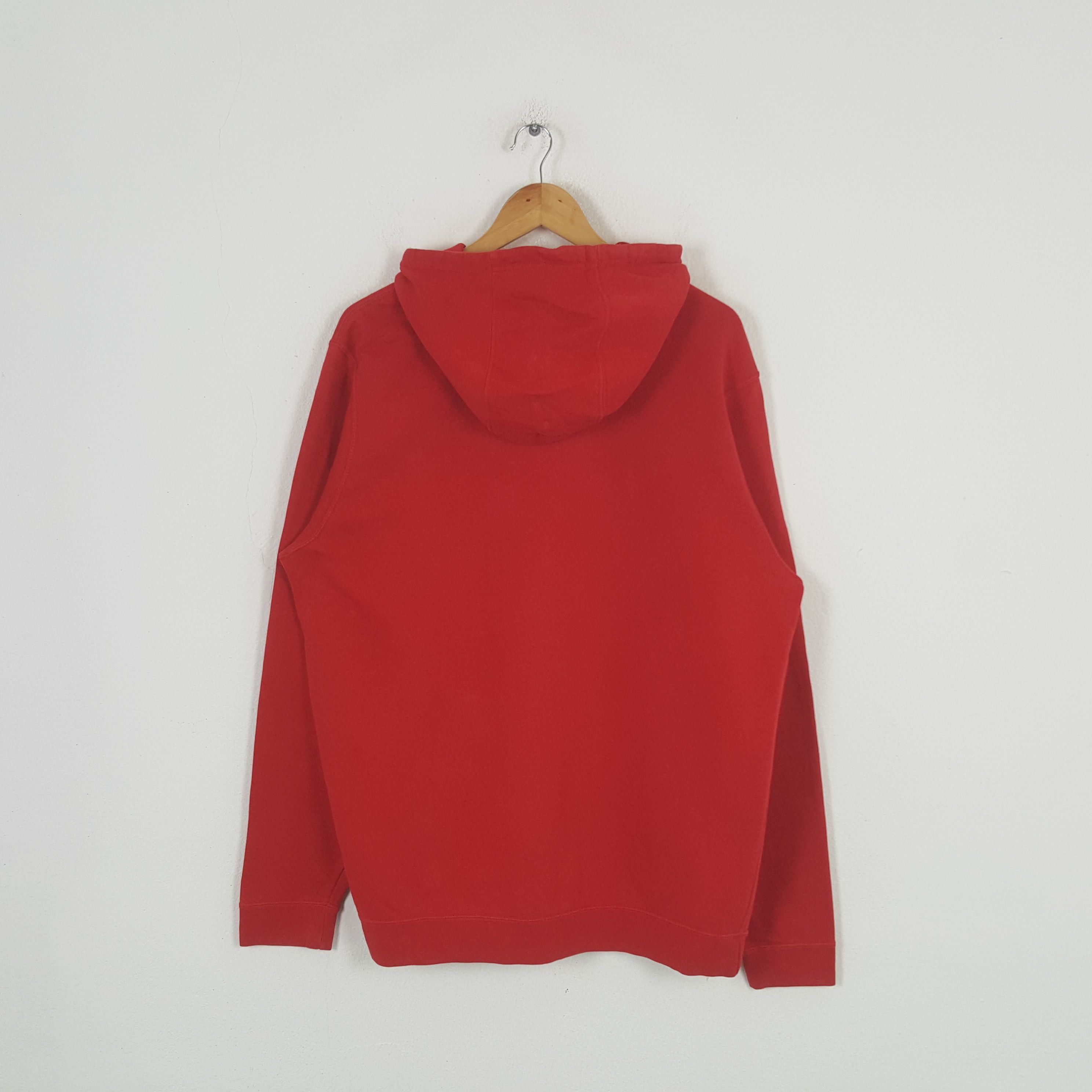 Nike × Vintage Vintage Nike Swoosh Small Design Sportwear Hoodies Size US L / EU 52-54 / 3 - 3 Thumbnail