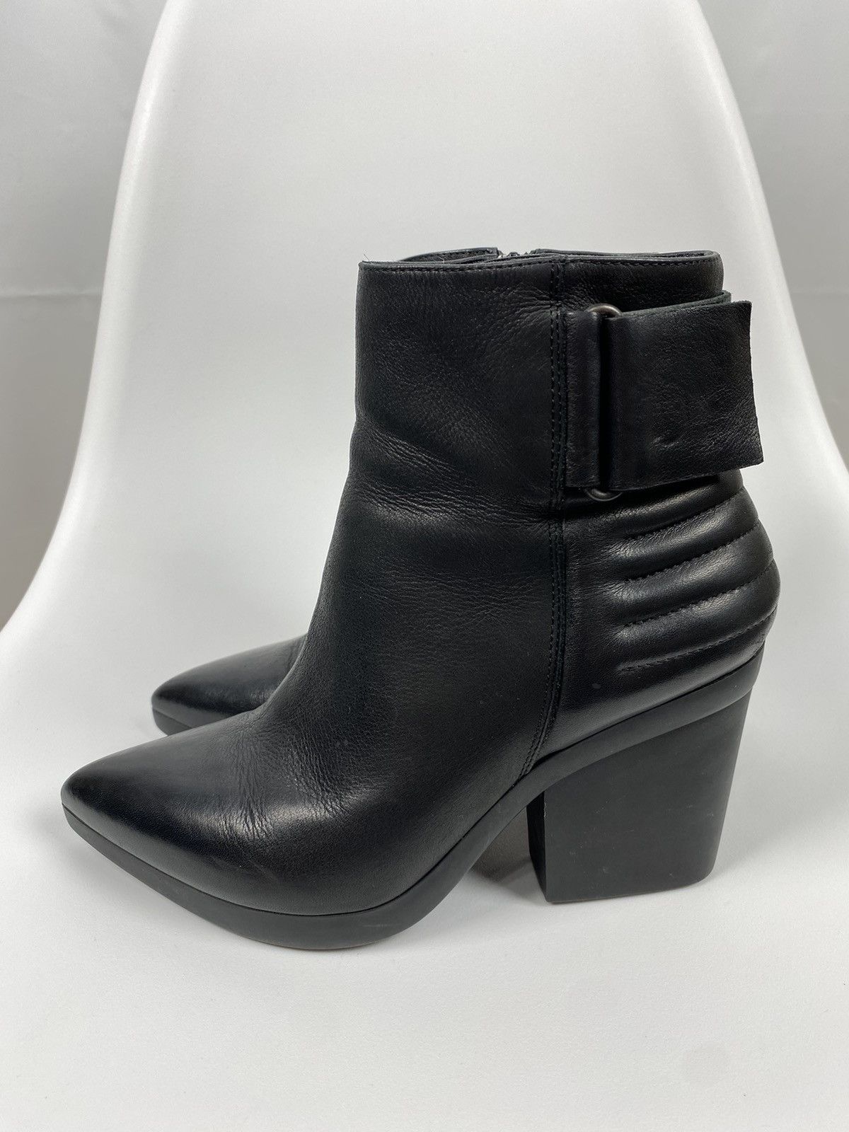 Vic Matie 87 Genuine Leather Bootie Ankle Zip size 38,5