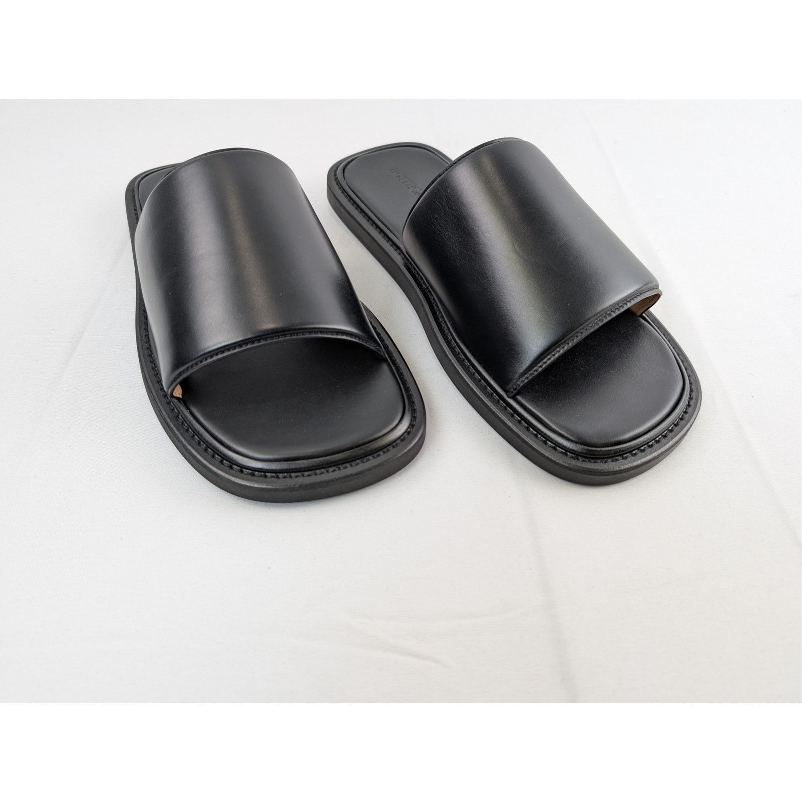 Bottega Veneta o1rshd1 Leather Sandals Slippers in Black Size US 9 / EU 42 - 6 Thumbnail