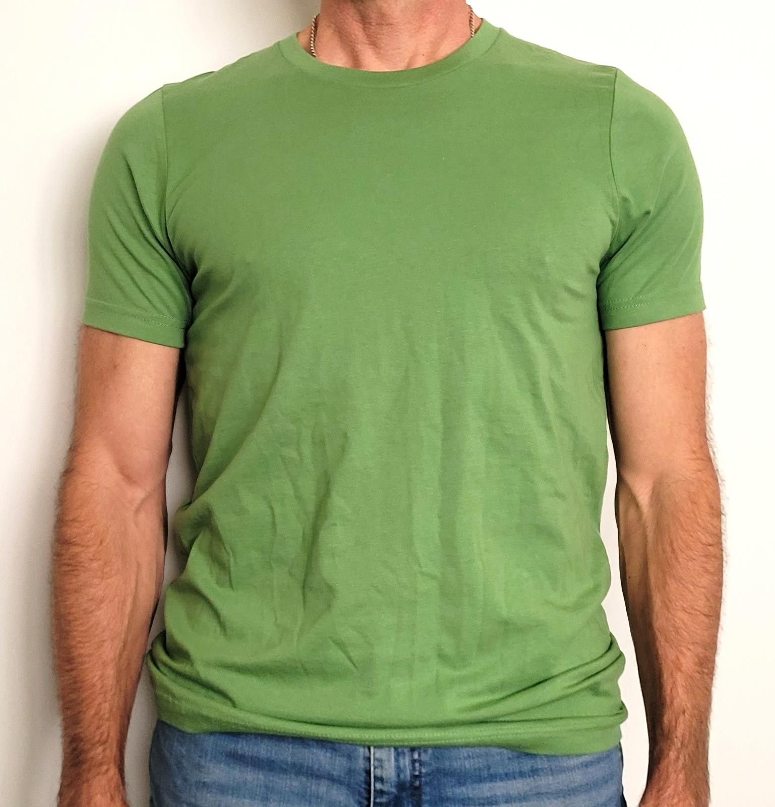 Other Bella + Canvas Men's M Green Crewneck T-Shirt – Soft Fit Size US M / EU 48-50 / 2 - 1 Thumbnail