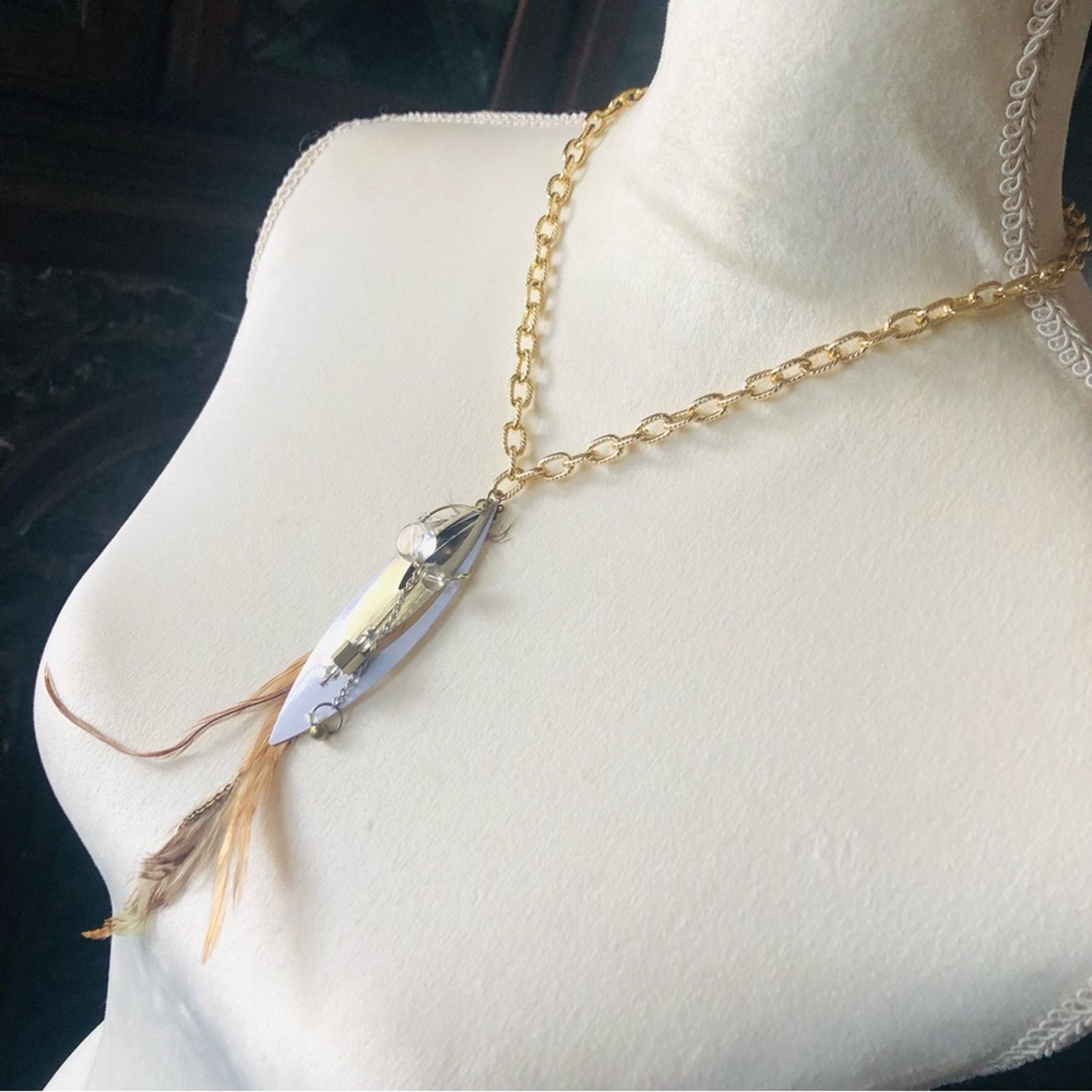 Handmade Handcrafted repurpose genuine feather dangle necklace Size ONE SIZE - 4 Thumbnail
