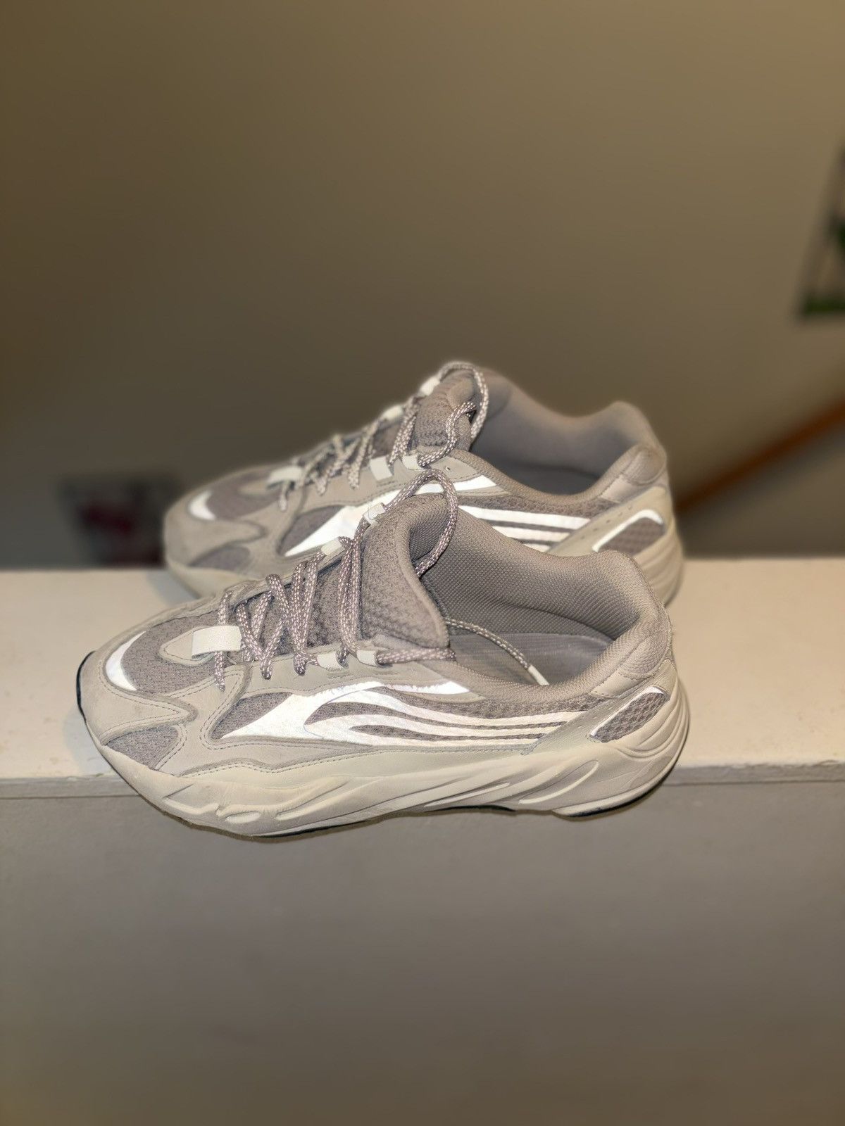 Yeezy Adidas Yeezy Boost 700 V2 “Static” – Size 7 (Authentic) Size US 7 / EU 40 - 2 Thumbnail