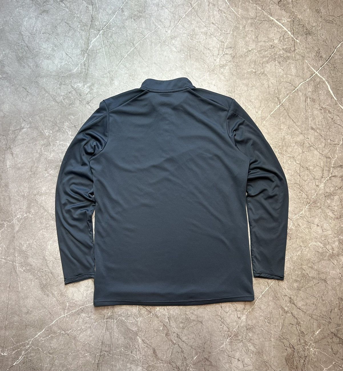 New Balance New balance liverpool long sleeve training Size US M / EU 48-50 / 2 - 3 Thumbnail