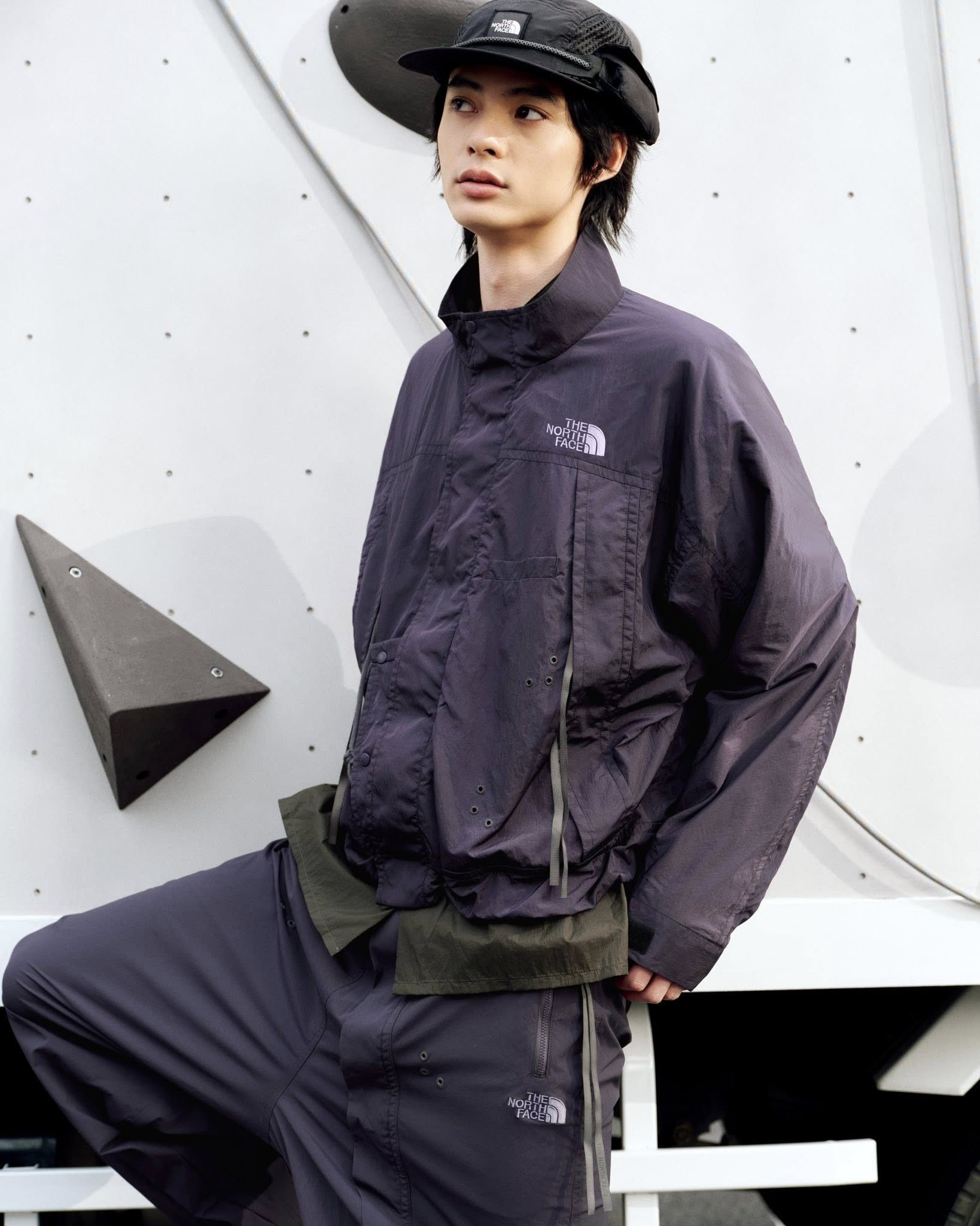 The North Face Urban Exploration SHORT MOUNT WINDWALL JACKET Size US M / EU 48-50 / 2 - 8 Thumbnail