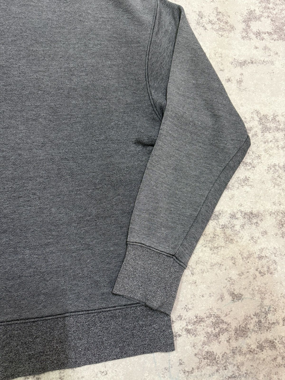 Nike Nike Swoosh Embroidery Center Logo Sweatshirt Size US M / EU 48-50 / 2 - 17 Thumbnail