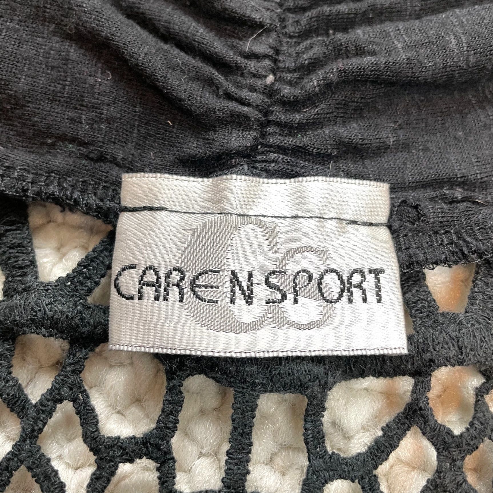 Vintage Caren Sport Tank Top Jersey Womens 1X Black Crochet Back Rayon Spandex Slim Regular Lightweight Stretch Size XL / US 12-14 / IT 48-50 - 3 Thumbnail