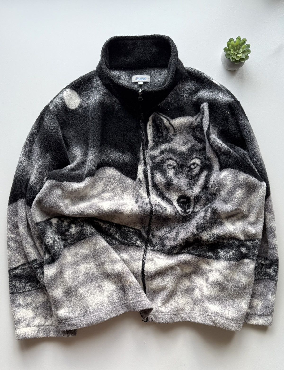 Japanese Brand ✅CARZY✅ fleece sweatshirt with wolves ✅RARE✅ Size US L / EU 52-54 / 3 - 1 Thumbnail