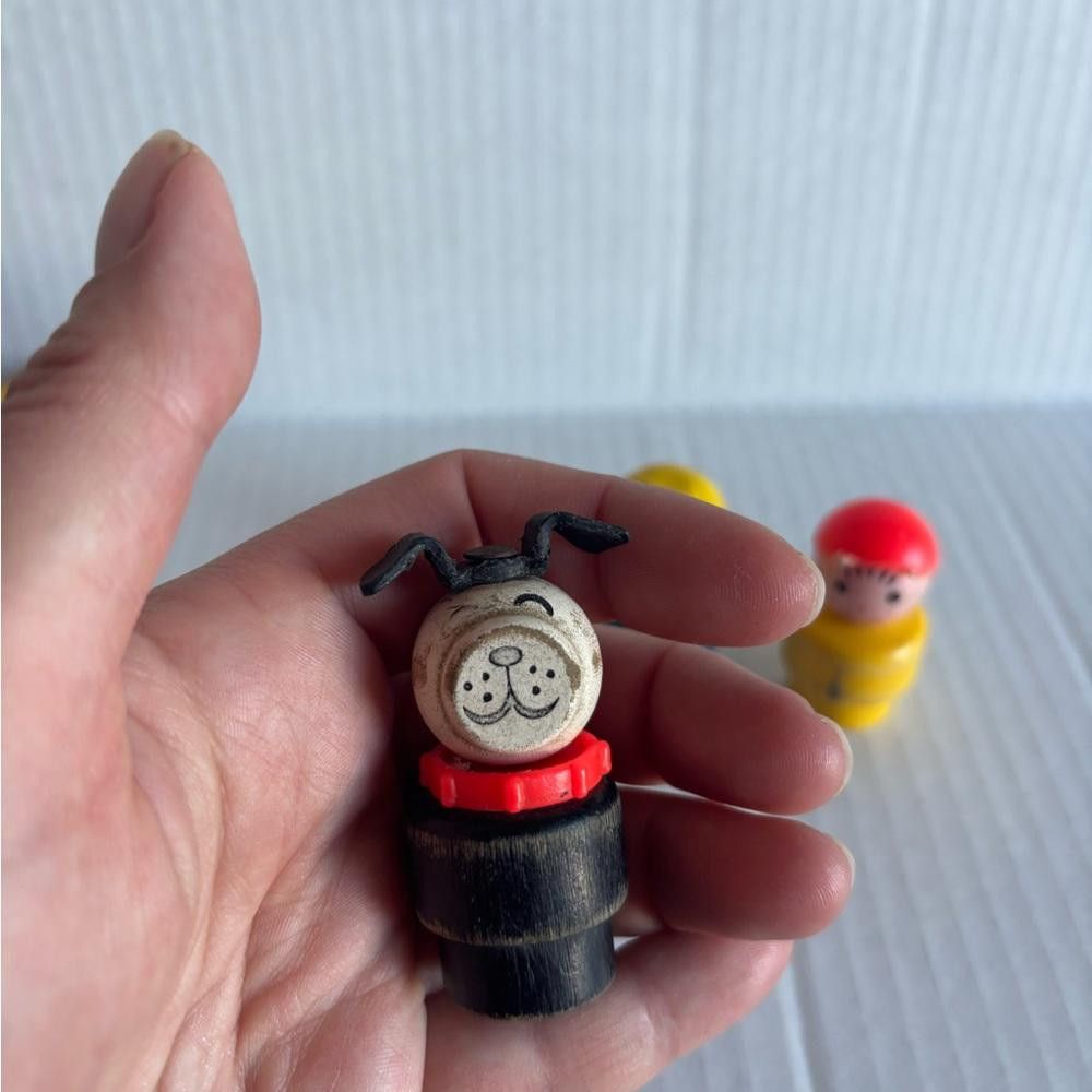 Designer Vintage 1972 Fisher Price Little People - Lot of 6 Figures Size ONE SIZE - 5 Thumbnail