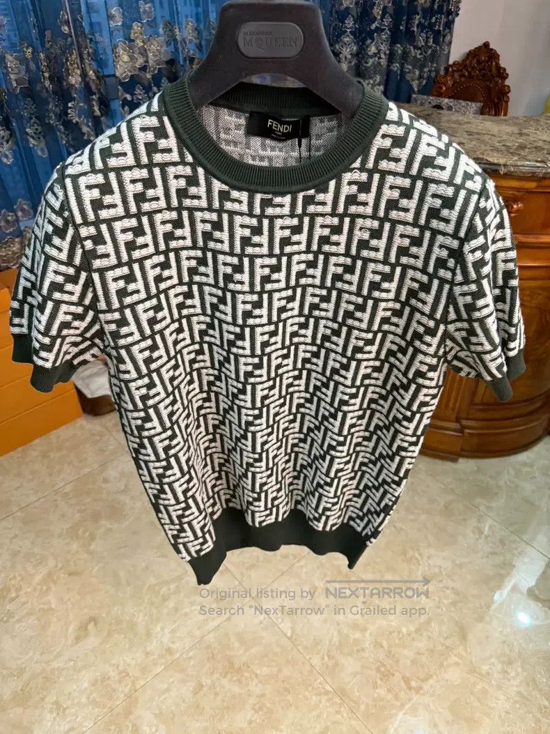 Fendi Fendi Full Logo Short Sleeve T-shirt, Made of Wool Fabric Size US M / EU 48-50 / 2 - 1 Thumbnail